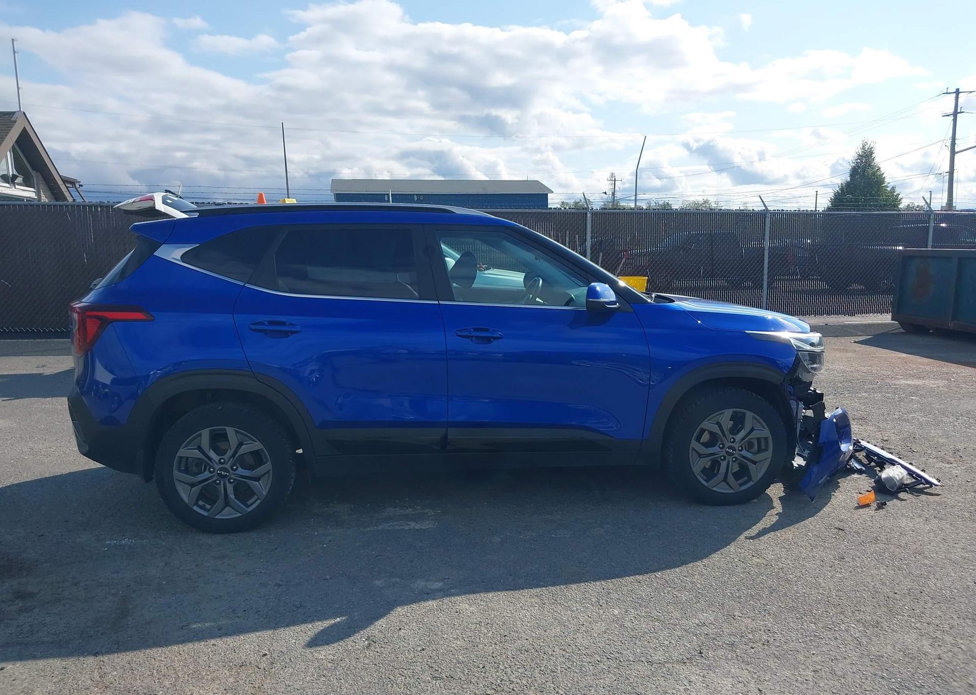 2024 KIA SELTOS S