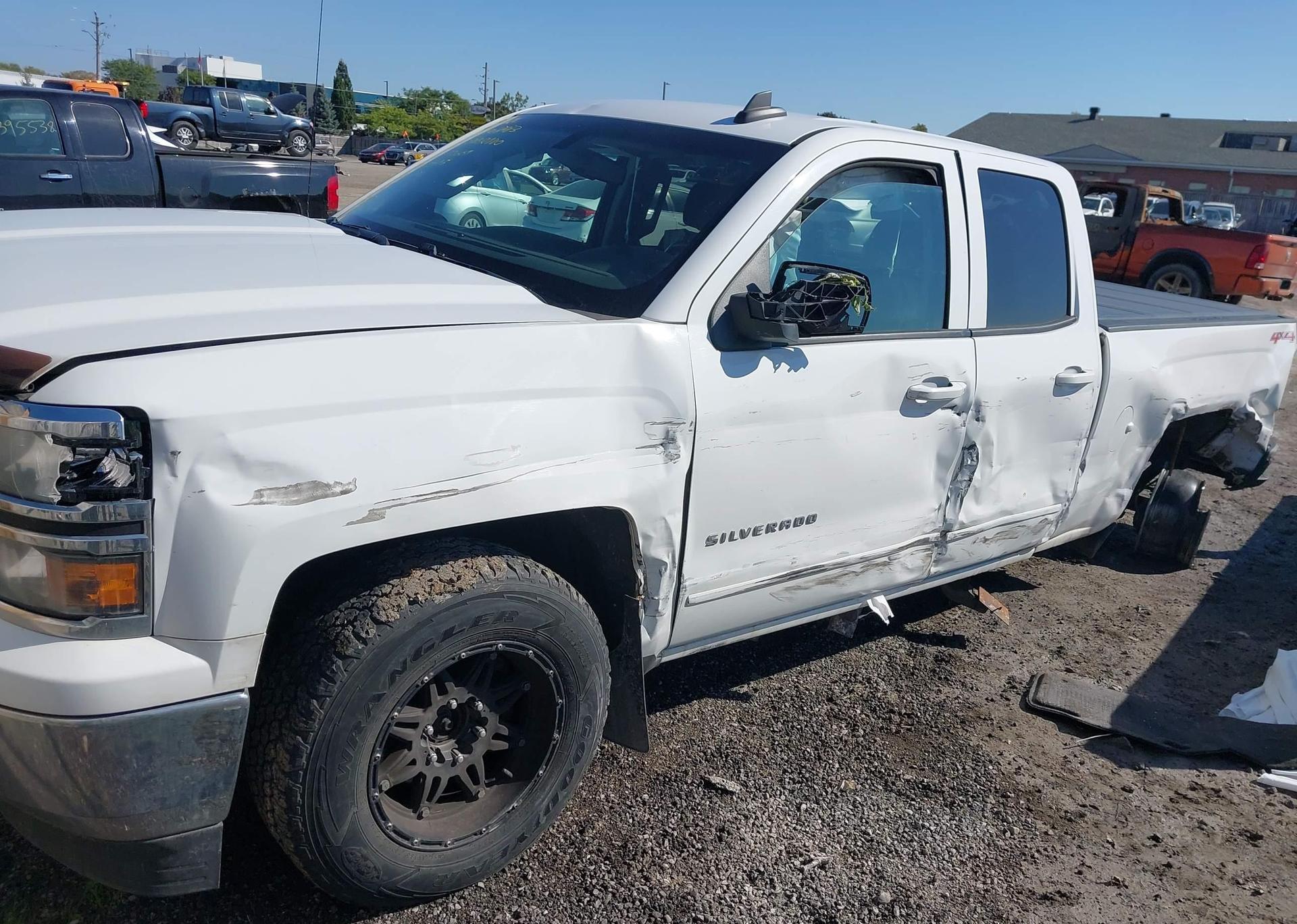 2015 CHEVROLET SILVERADO 1500 1LT