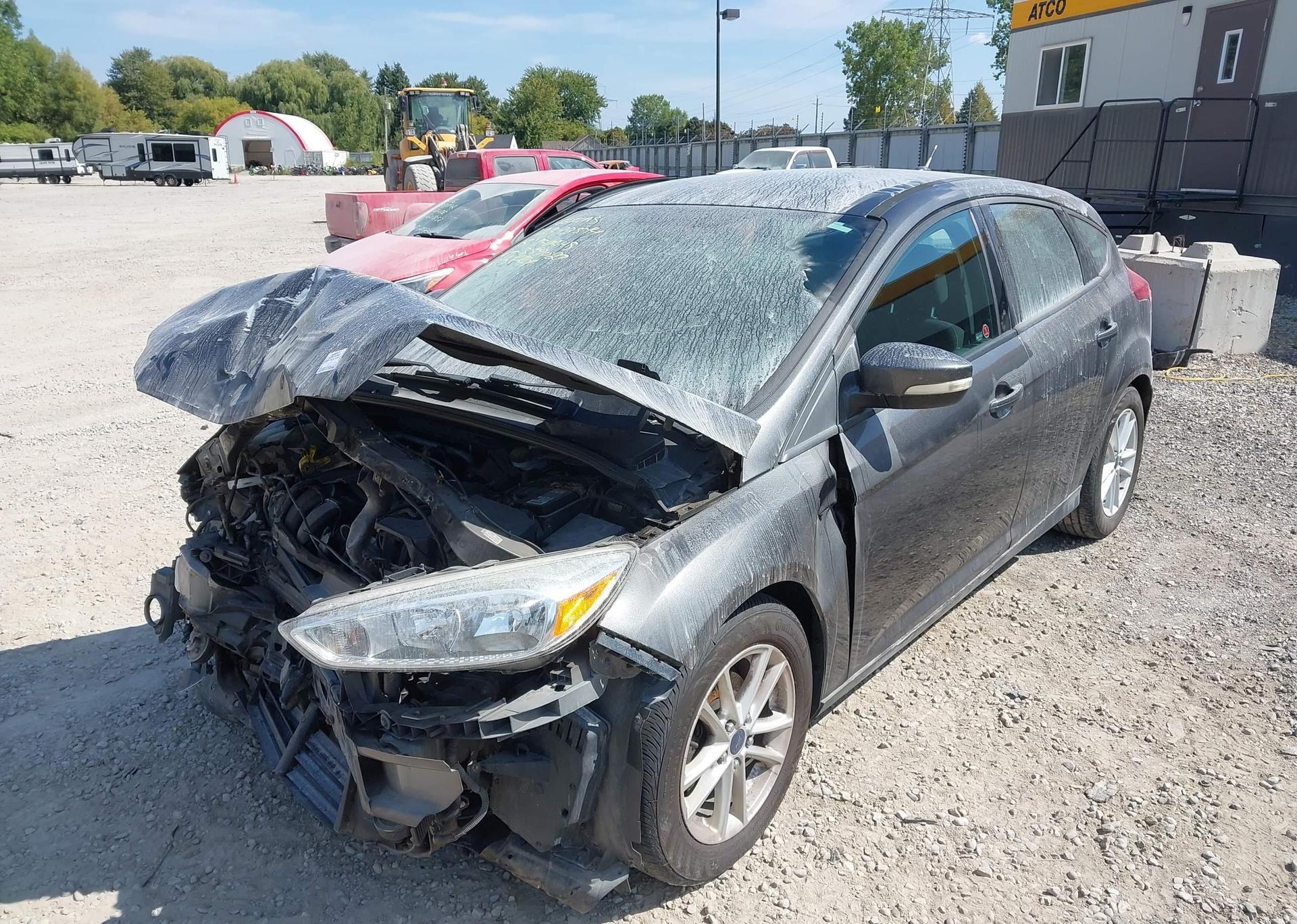 2015 FORD FOCUS SE