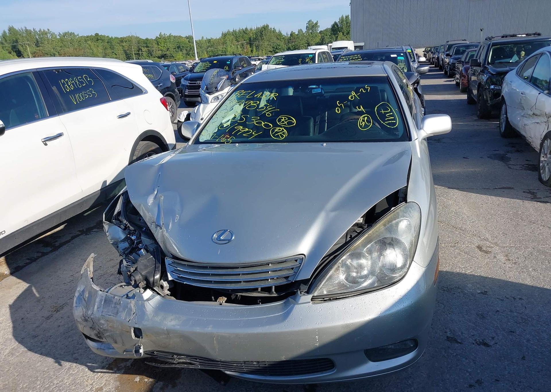 2002 LEXUS ES 300