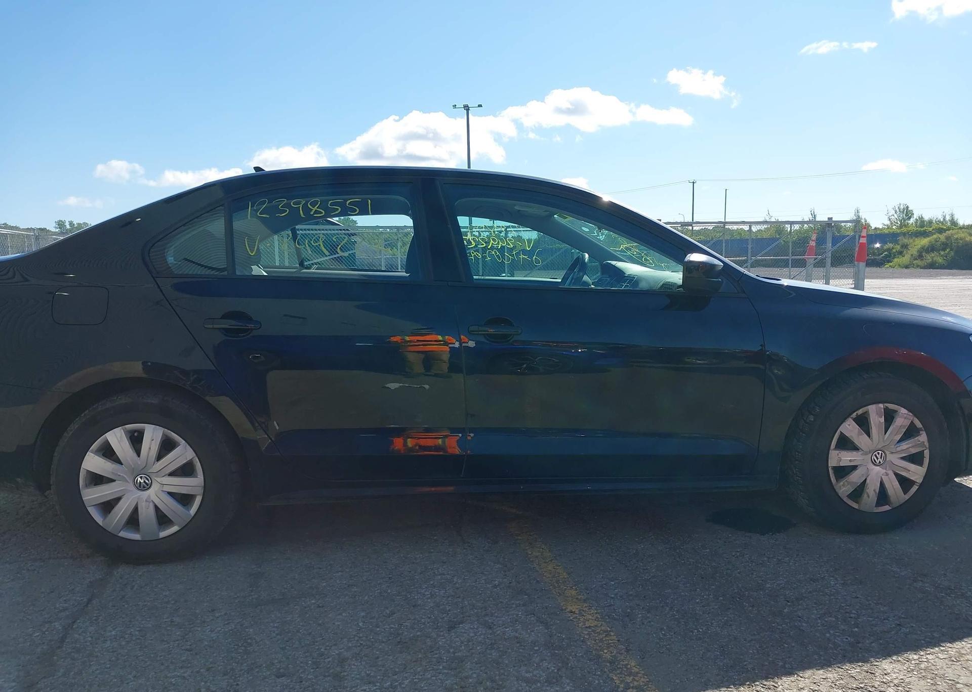 2017 VOLKSWAGEN JETTA