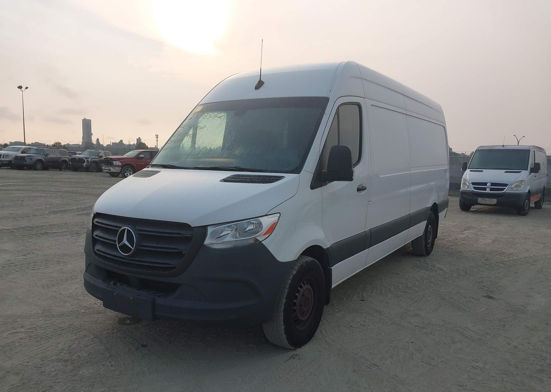 2022 MERCEDES-BENZ SPRINTER 2500