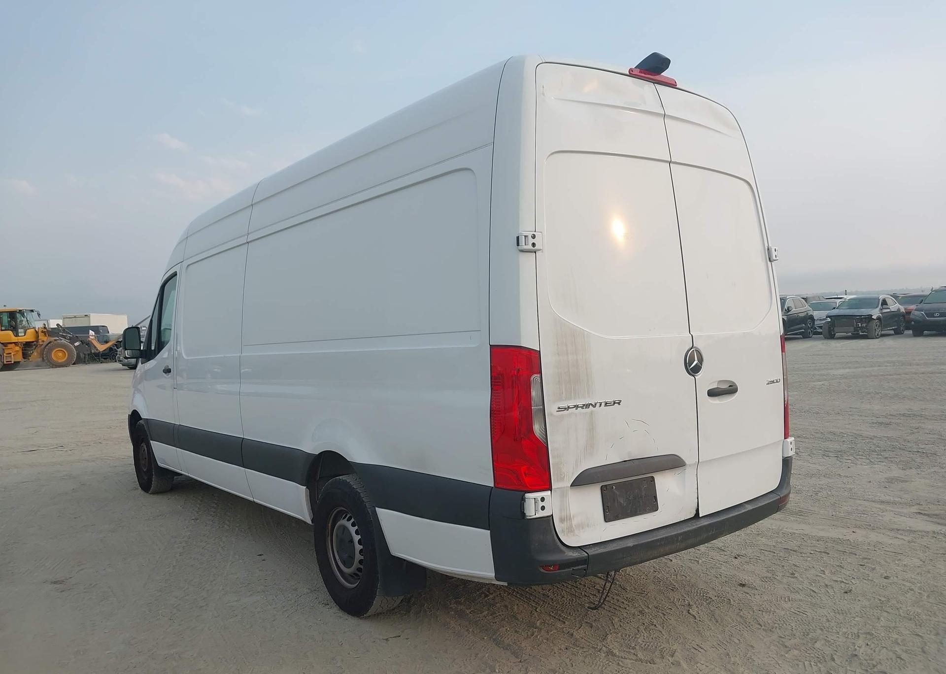 2022 MERCEDES-BENZ SPRINTER 2500