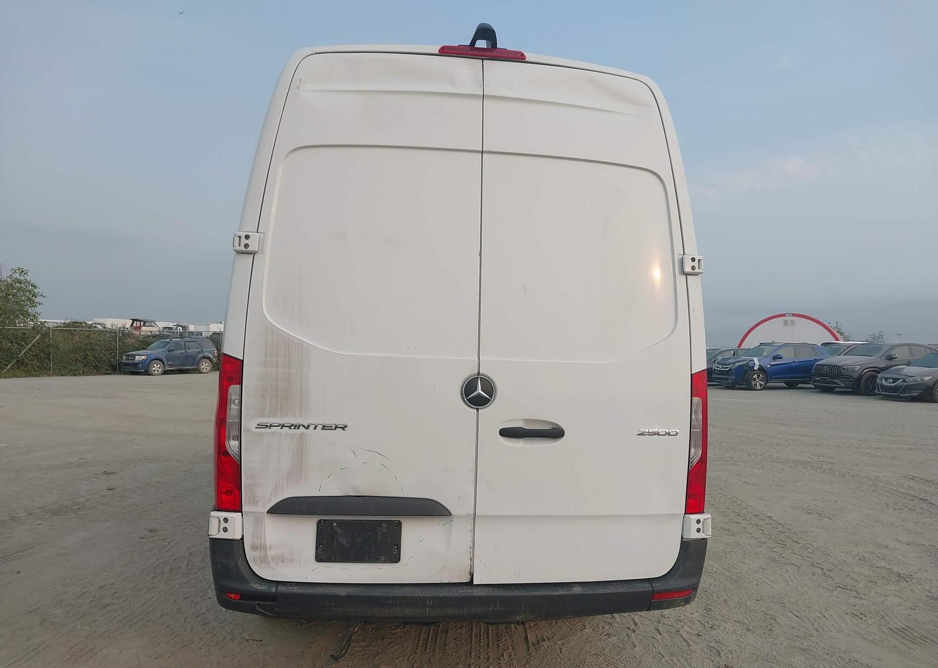 2022 MERCEDES-BENZ SPRINTER 2500
