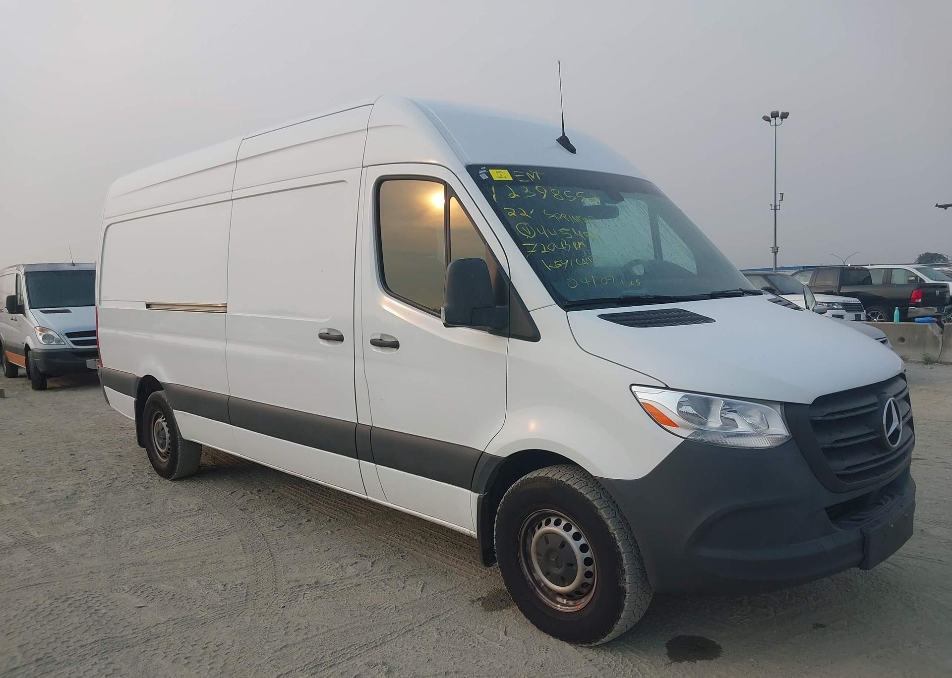 2022 MERCEDES-BENZ SPRINTER 2500