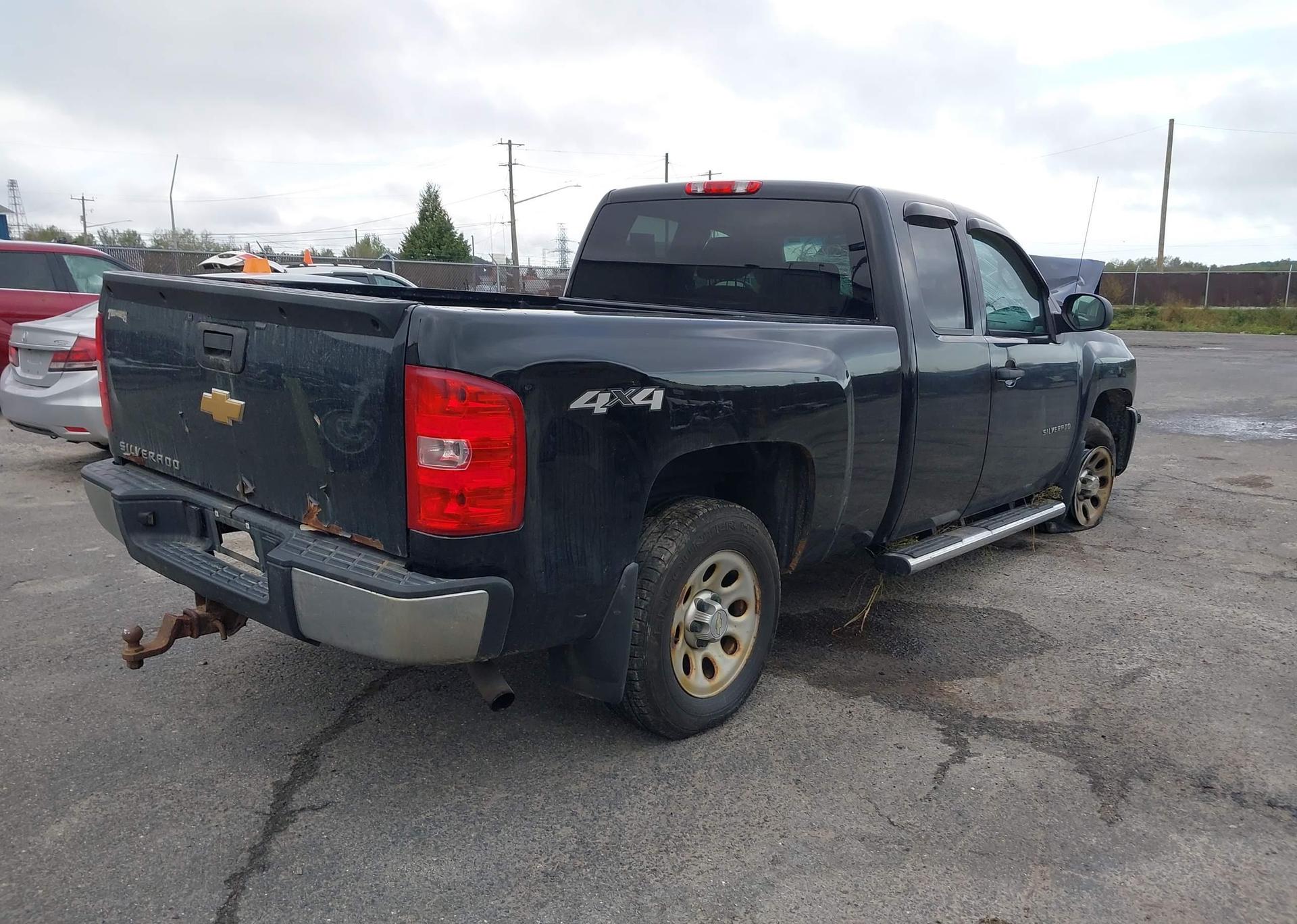 2013 CHEVROLET SILVERADO 1500 WT