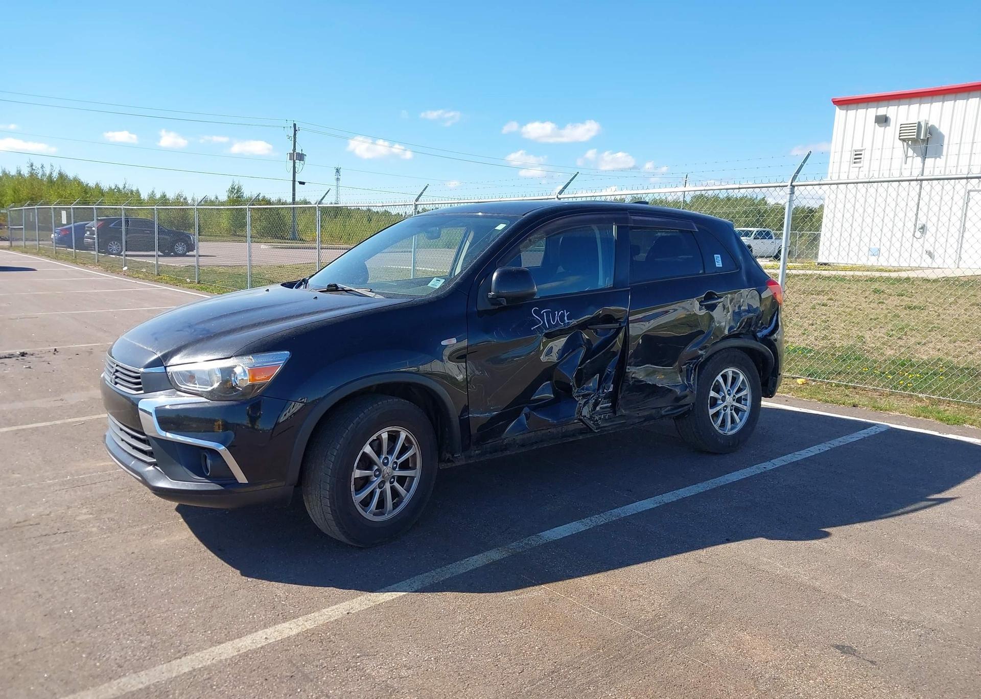 2017 MITSUBISHI RVR ES