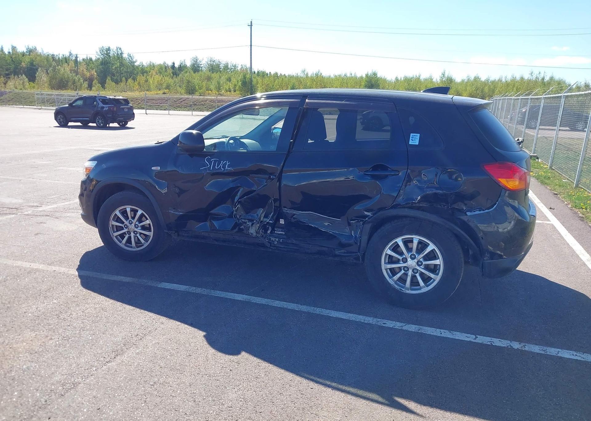 2017 MITSUBISHI RVR ES