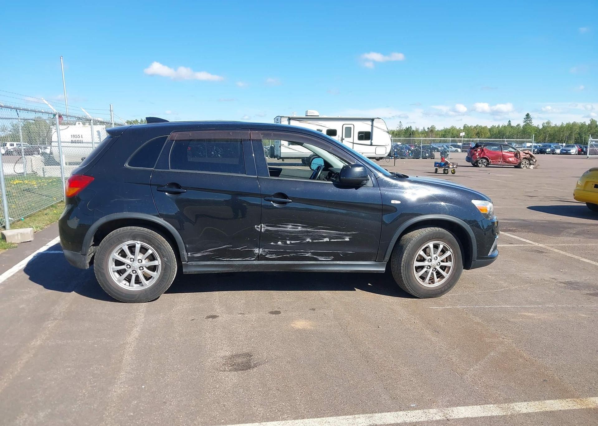 2017 MITSUBISHI RVR ES