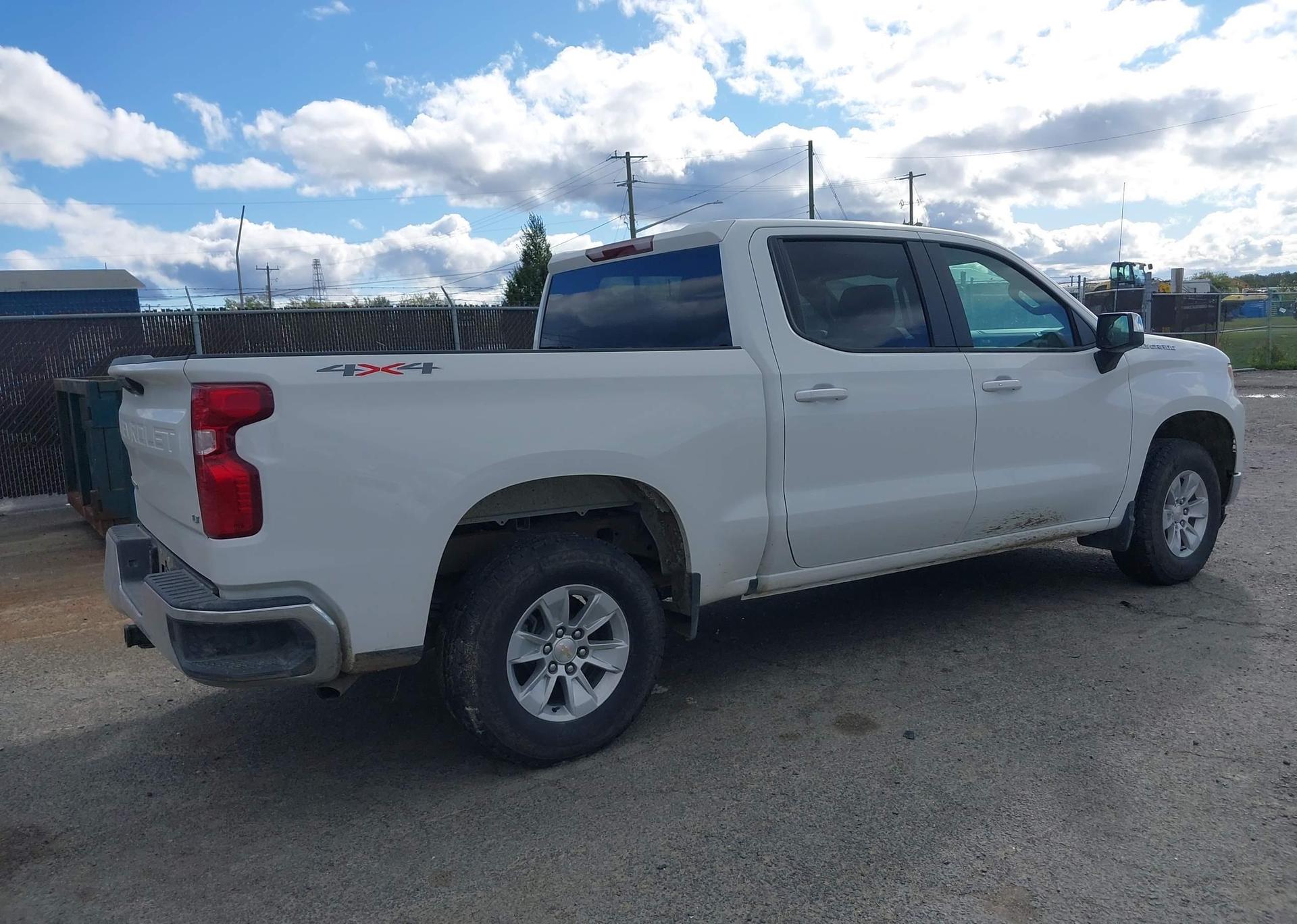 2025 CHEVROLET SILVERADO K1500 LT
