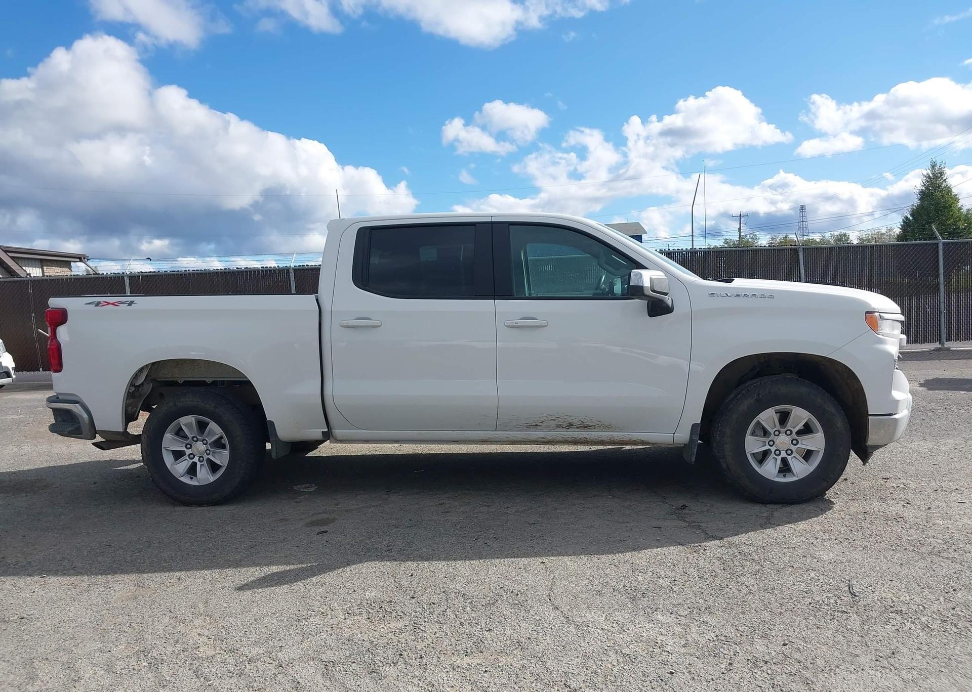 2025 CHEVROLET SILVERADO K1500 LT