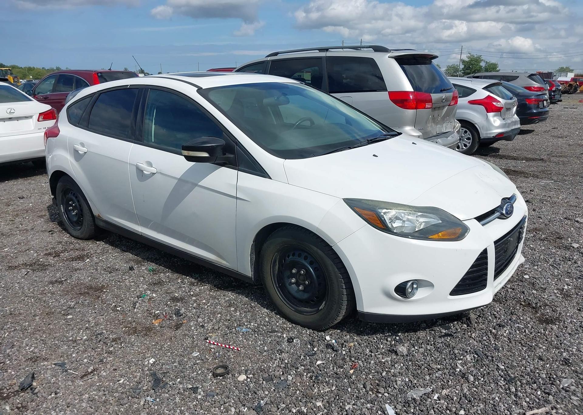 2014 FORD FOCUS SE