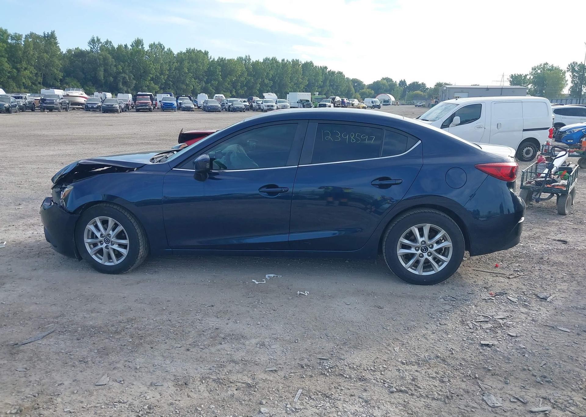 2014 MAZDA 3 TOURING