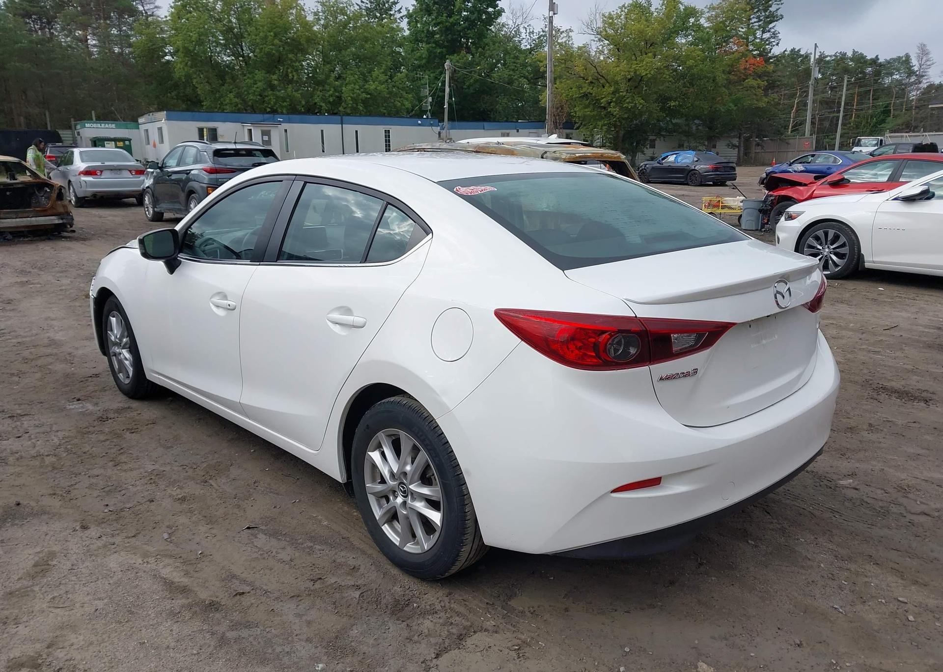 2015 MAZDA 3 TOURING