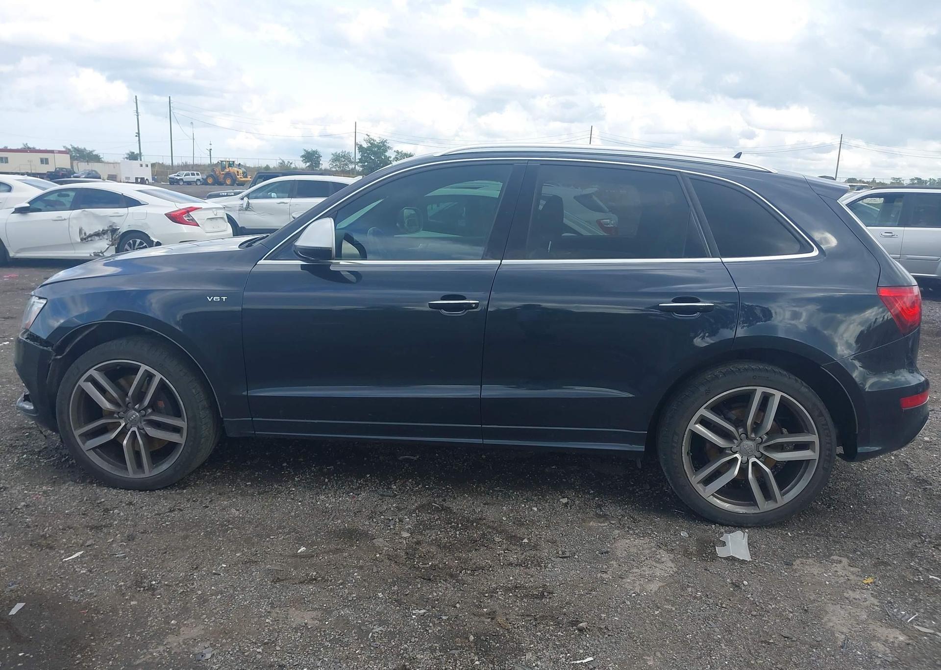 2015 AUDI SQ5