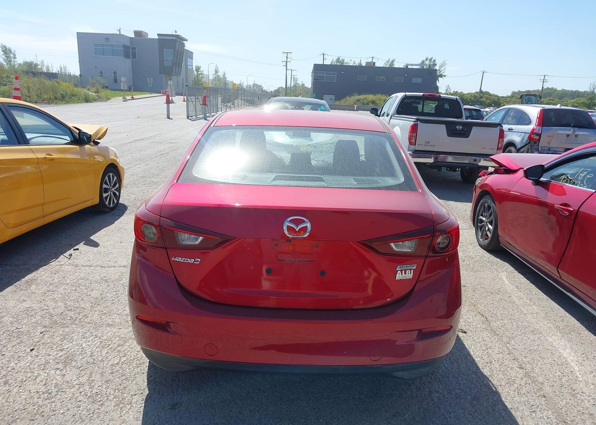2018 MAZDA 3 GS