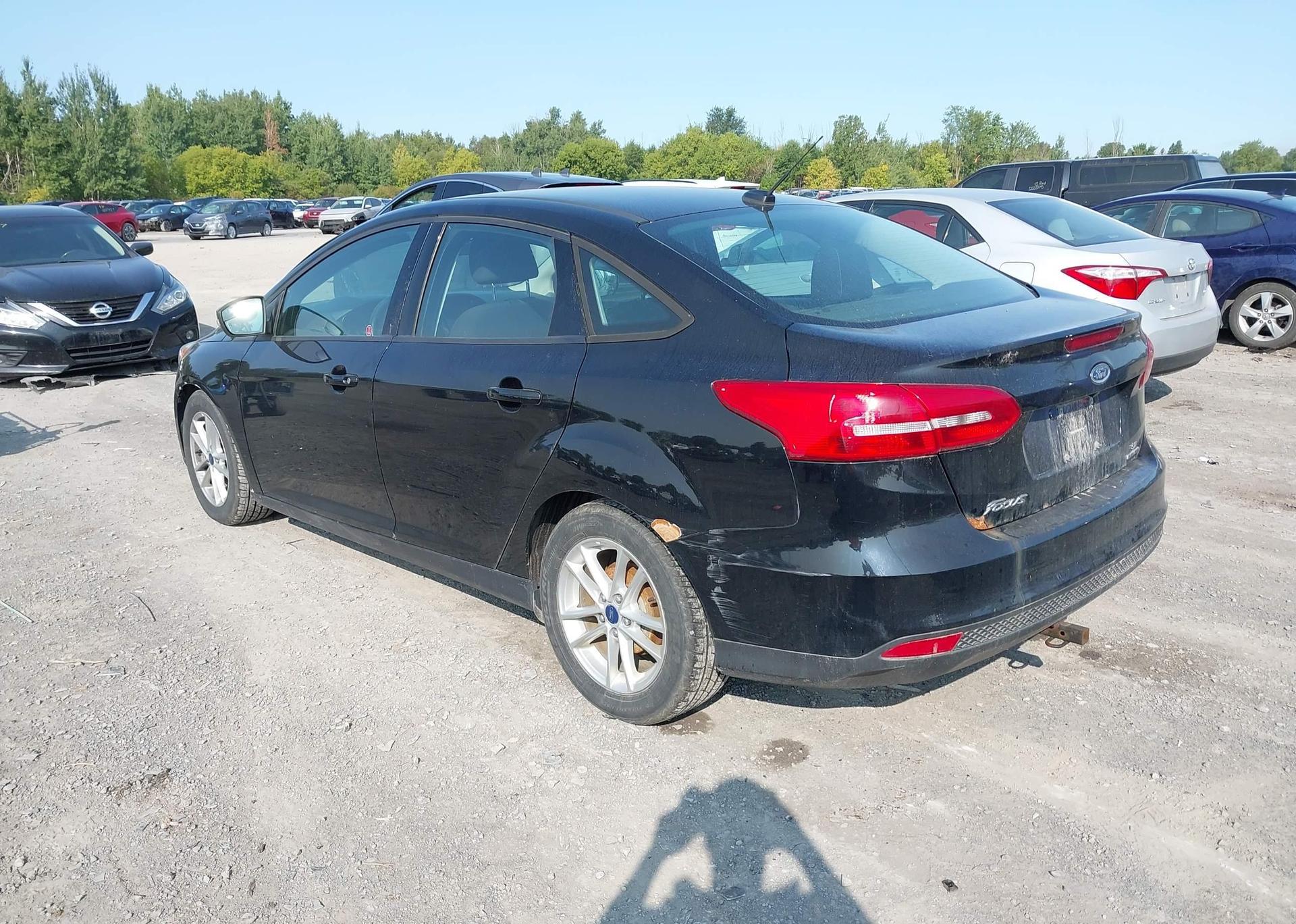 2016 FORD FOCUS SE