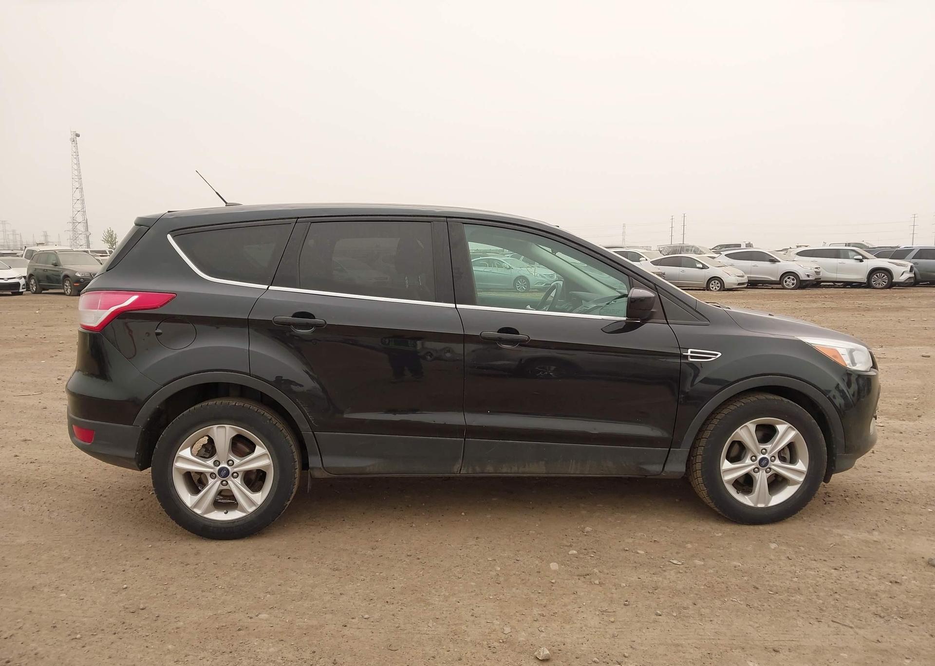 2014 FORD ESCAPE SE