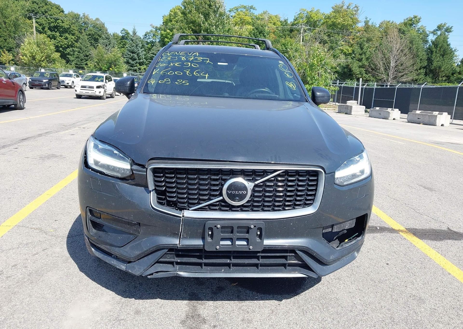 2020 VOLVO XC90 T6 R-DESIGN 7 PASSENGER