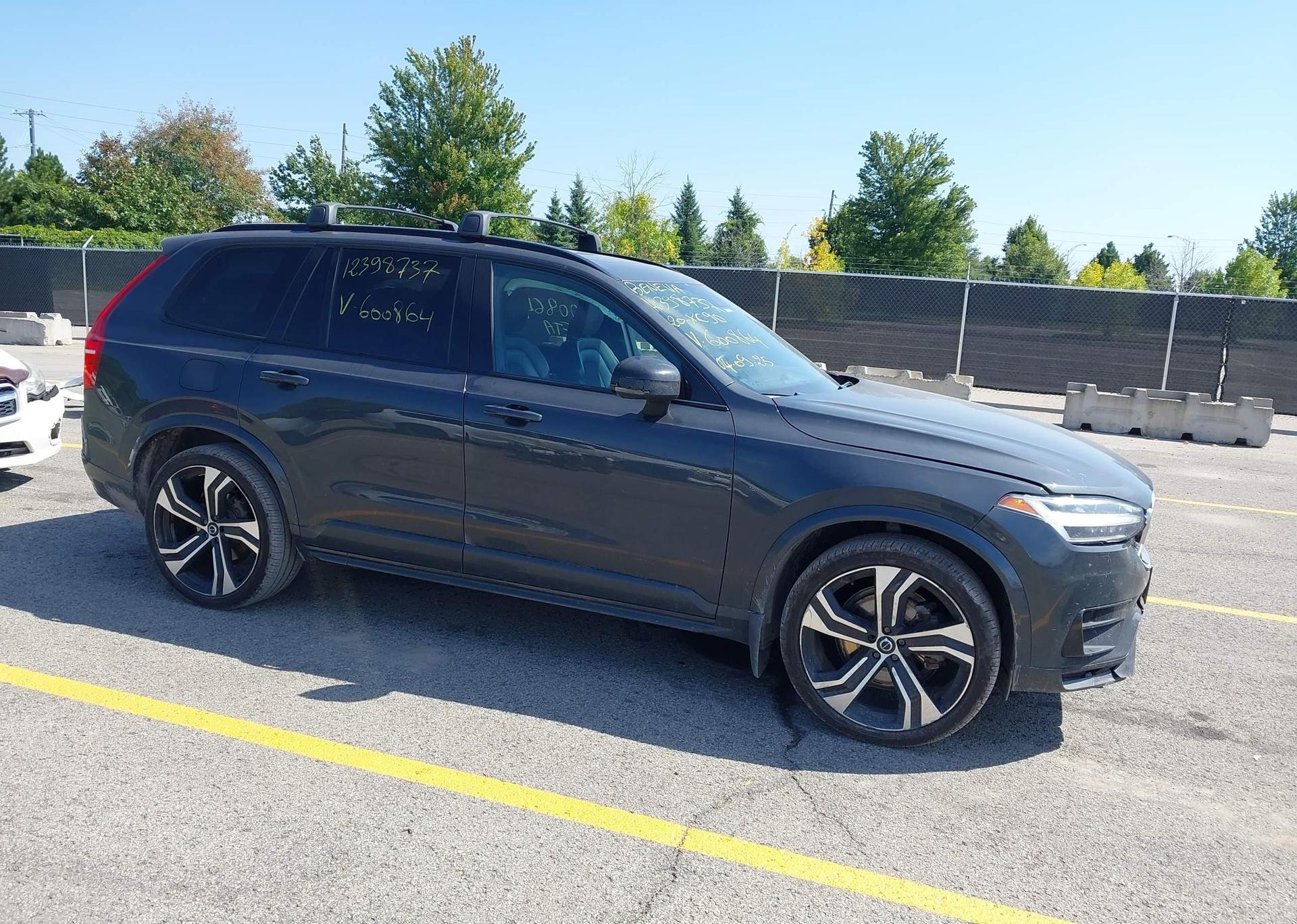 2020 VOLVO XC90 T6 R-DESIGN 7 PASSENGER