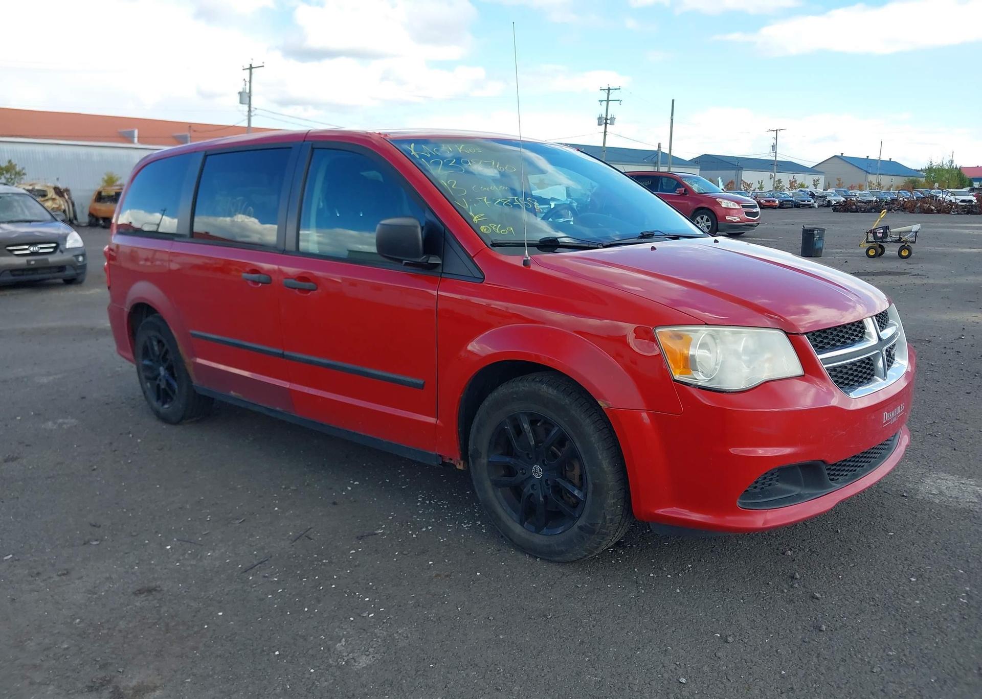 2013 DODGE GRAND CARAVAN SE