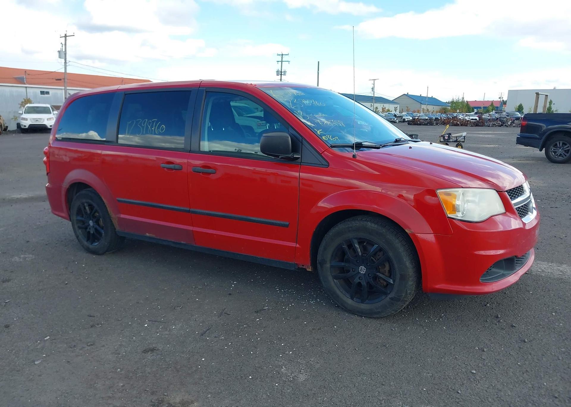 2013 DODGE GRAND CARAVAN SE