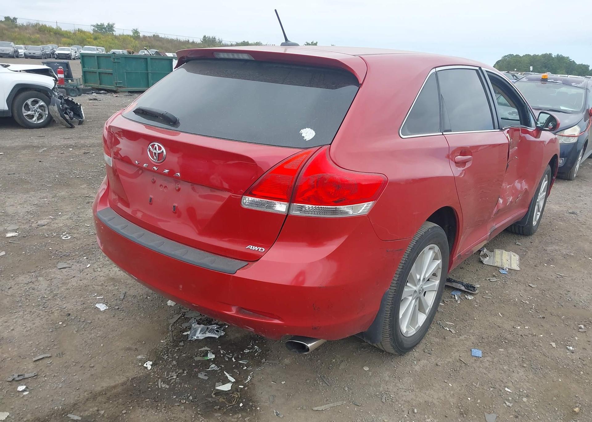 2011 TOYOTA VENZA