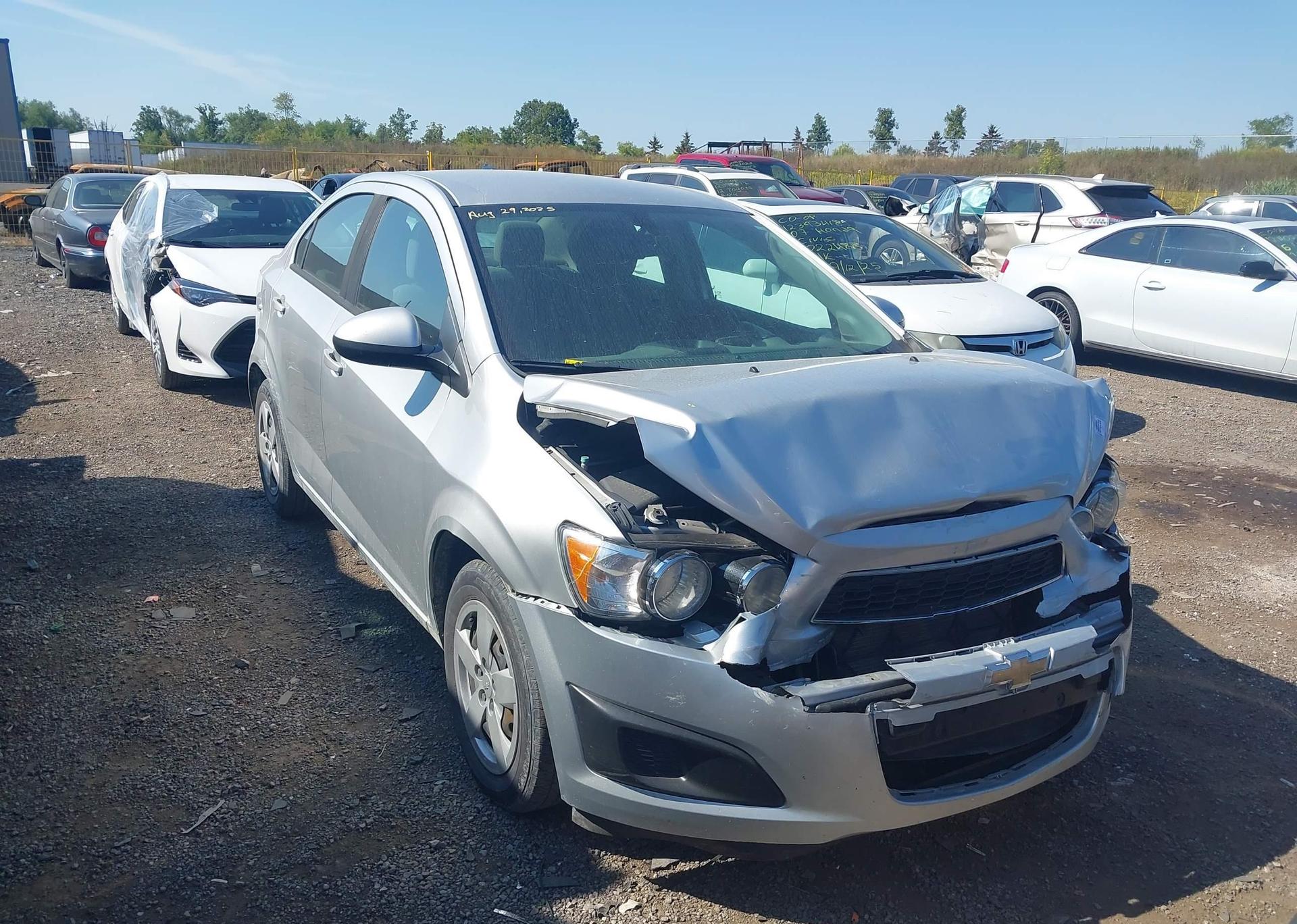 2014 CHEVROLET SONIC LS AUTO