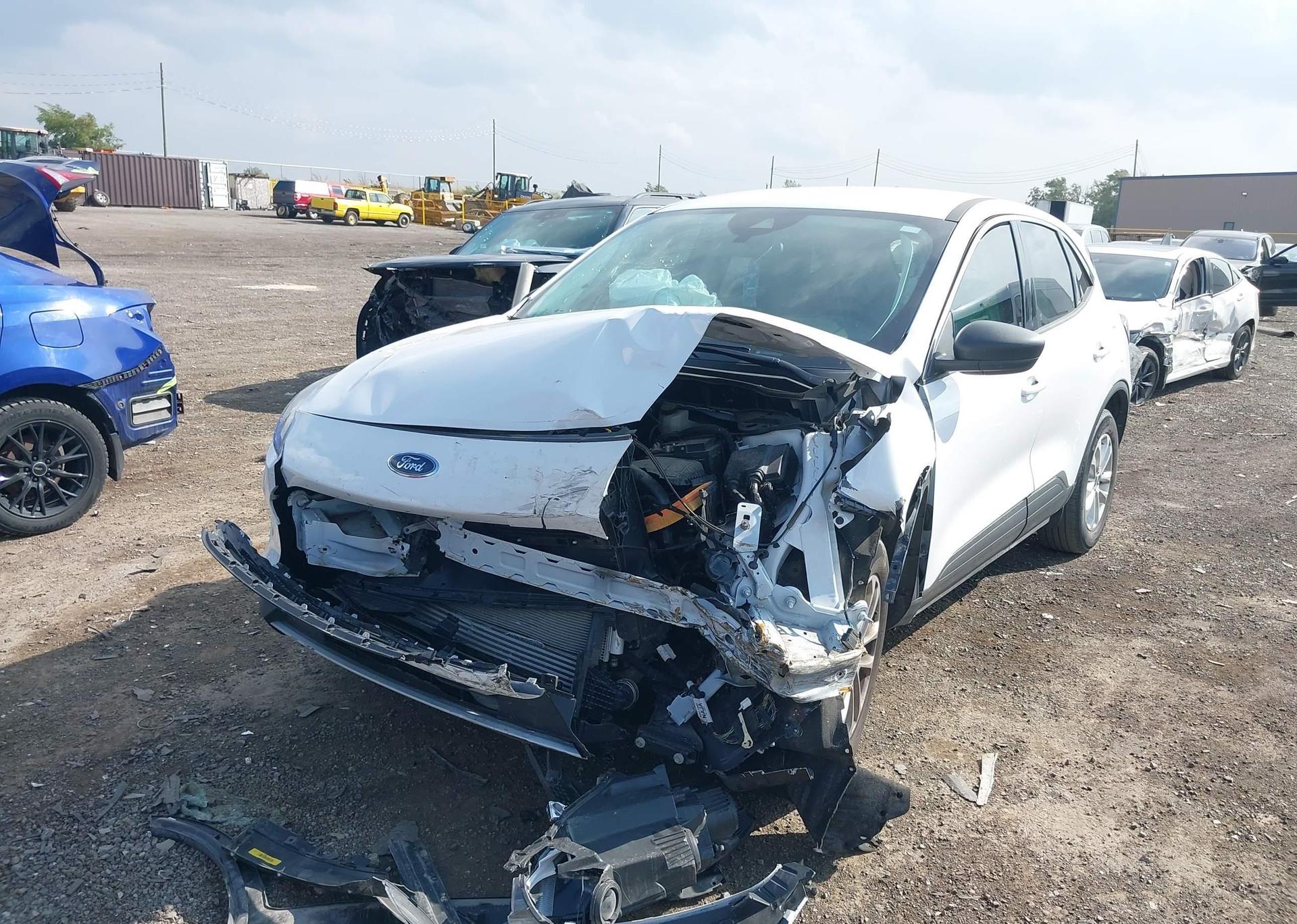 2022 FORD ESCAPE SE