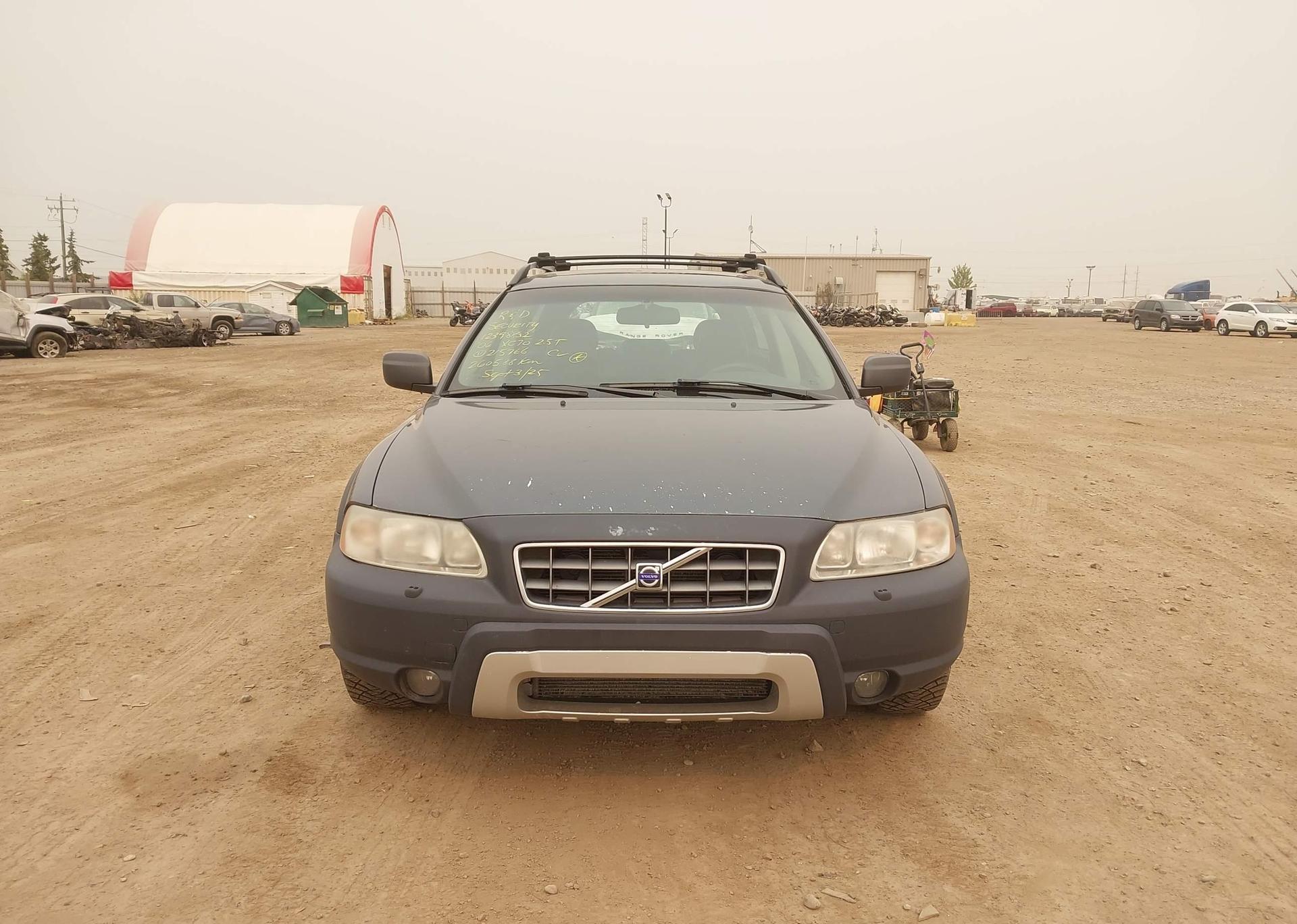 2006 VOLVO XC70 2.5T