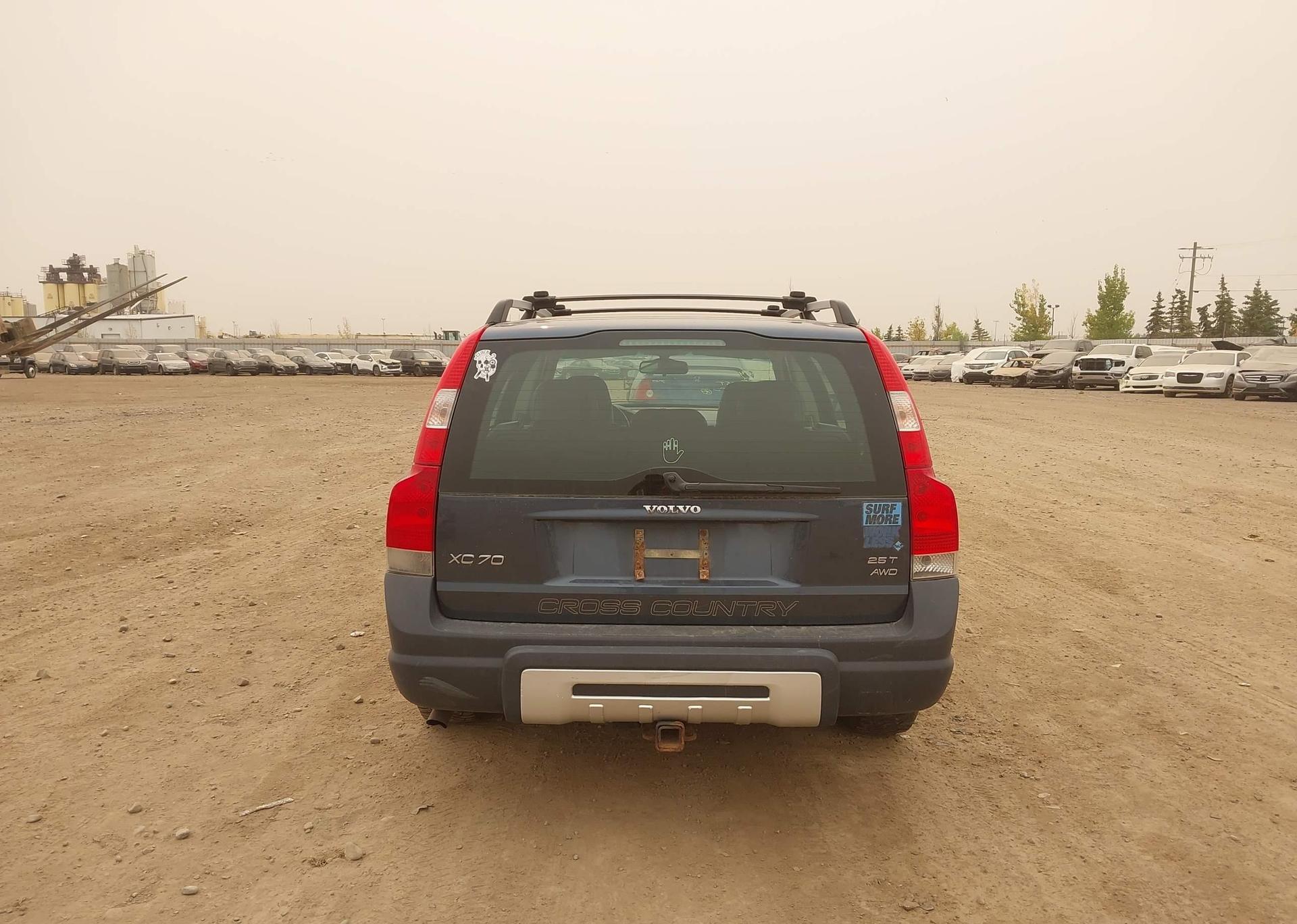 2006 VOLVO XC70 2.5T