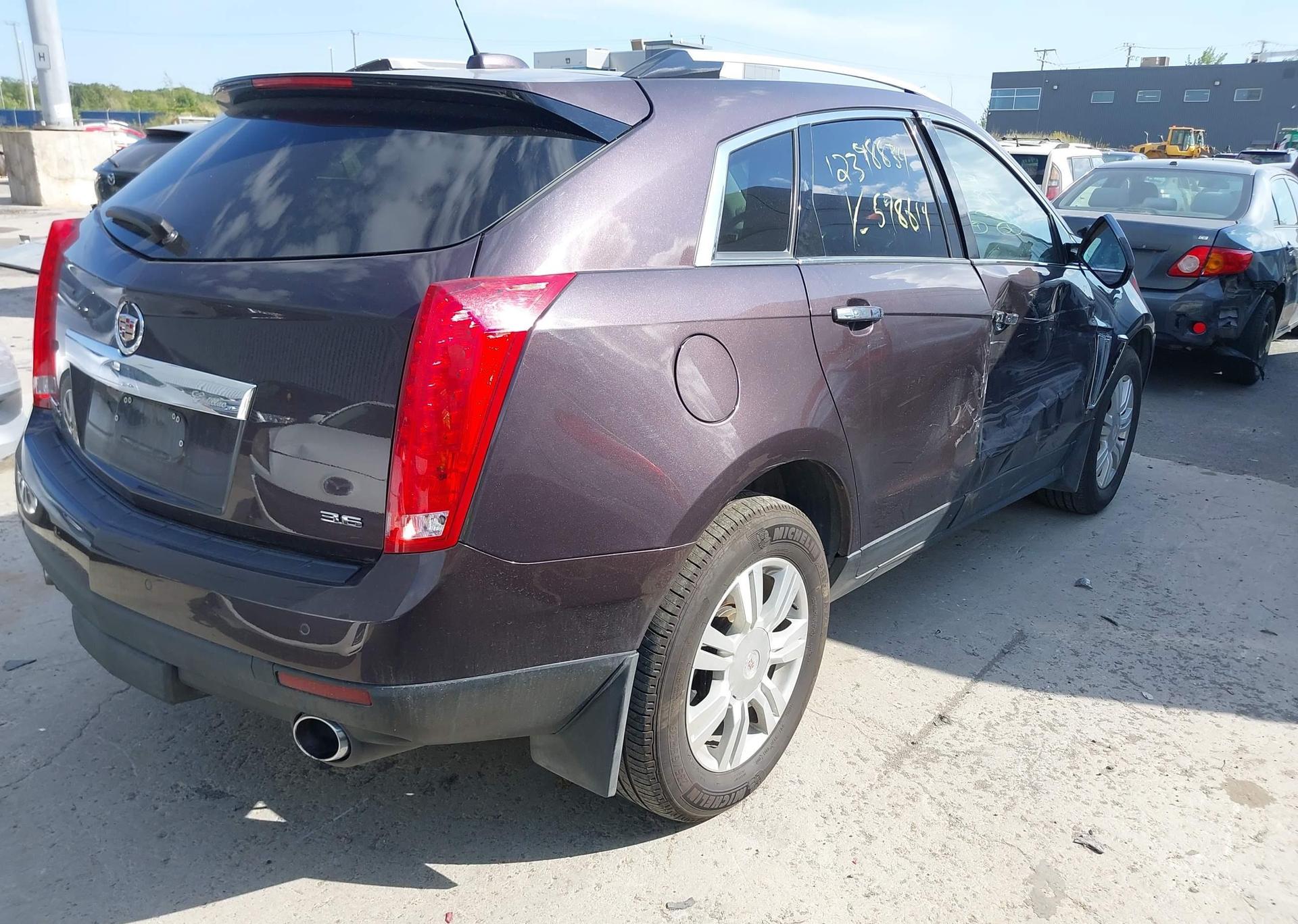 2015 CADILLAC SRX LUXURY