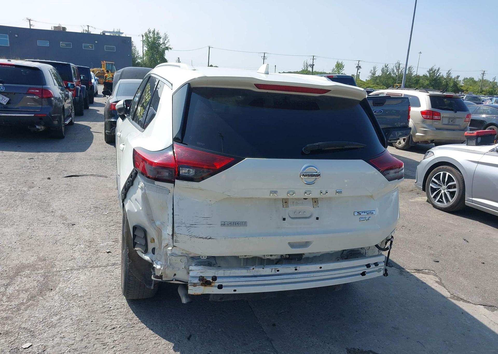 2021 NISSAN ROGUE SV