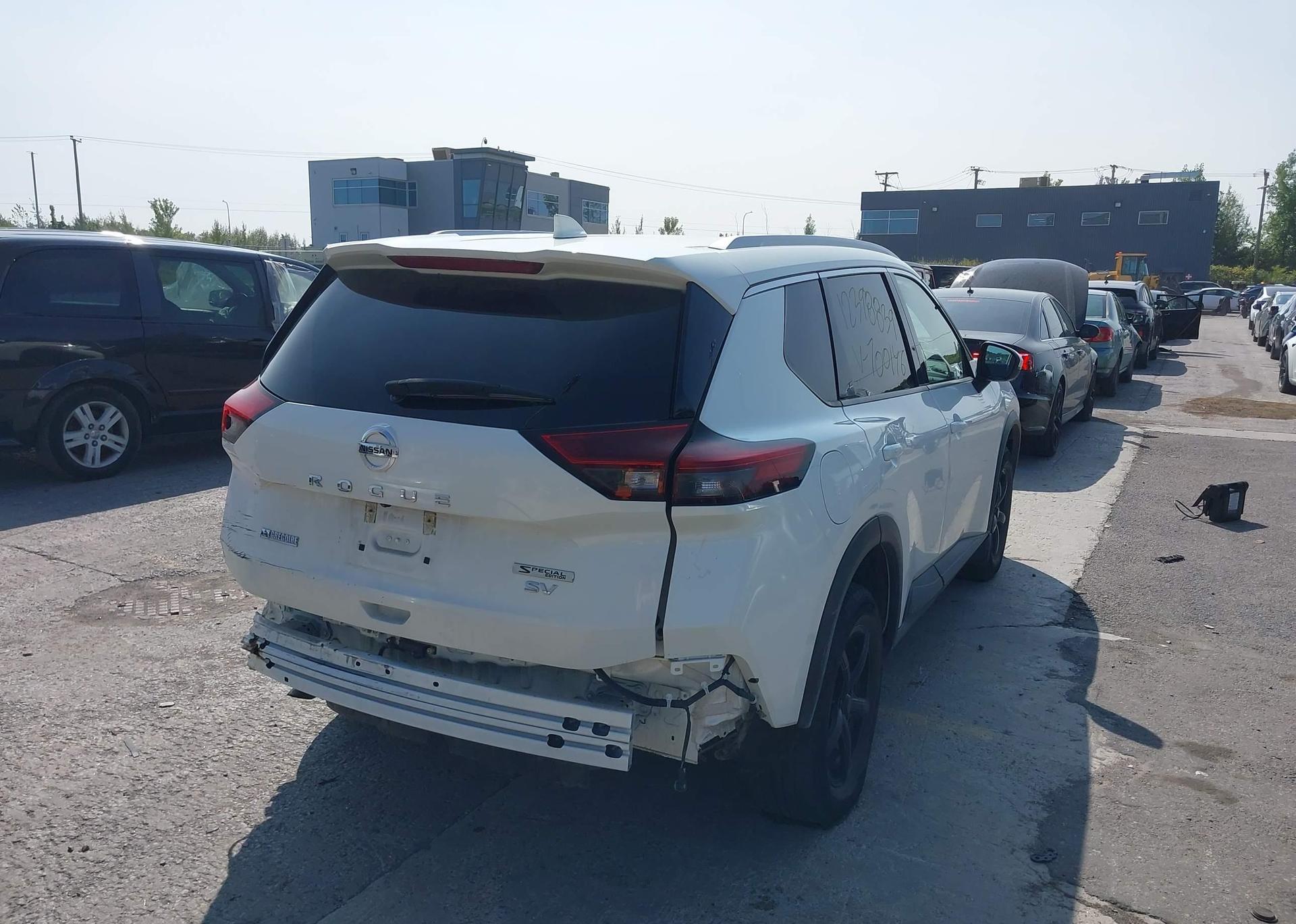2021 NISSAN ROGUE SV