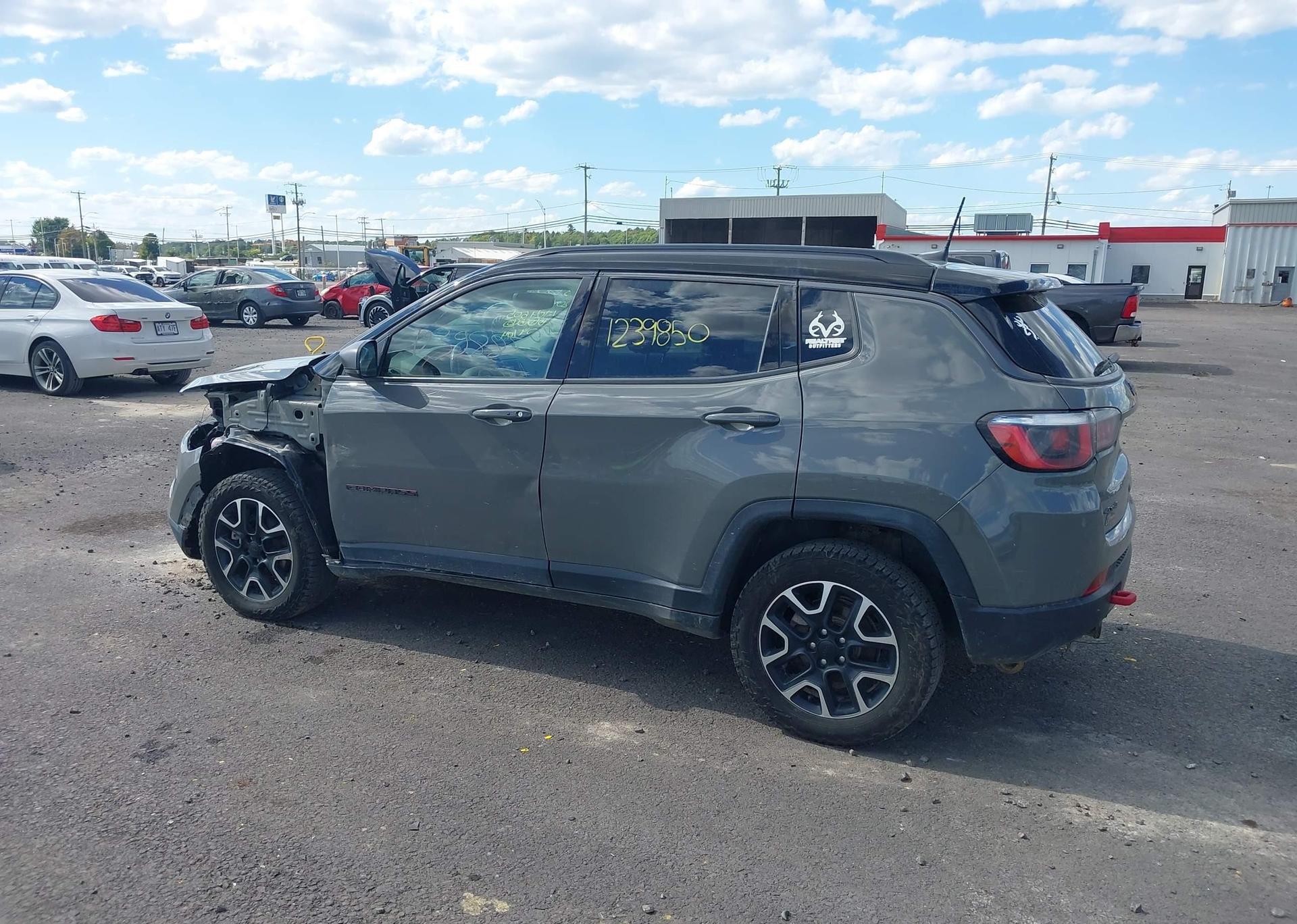 2020 JEEP COMPASS TRAILHAWK