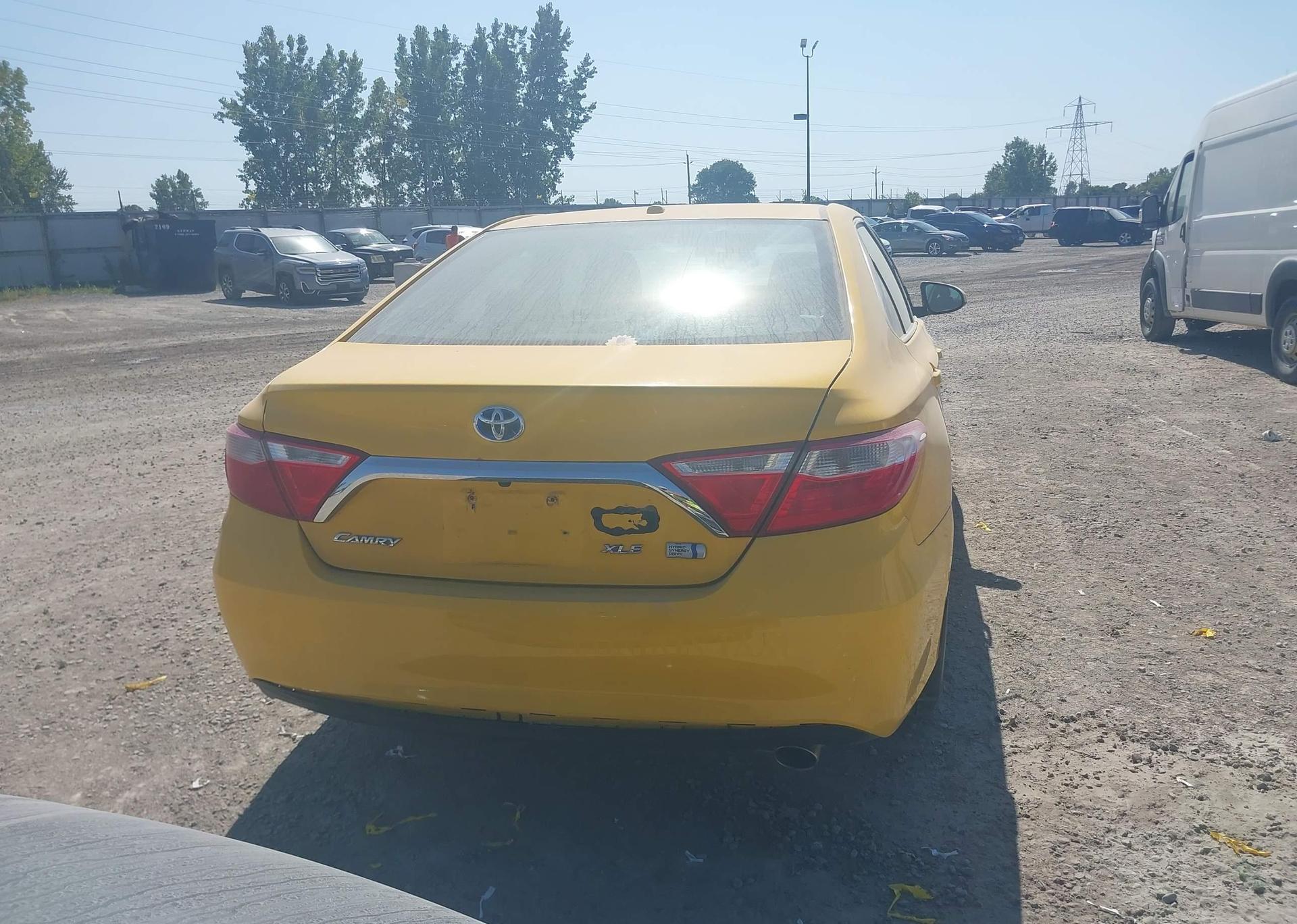 2017 TOYOTA CAMRY HYBRID XLE