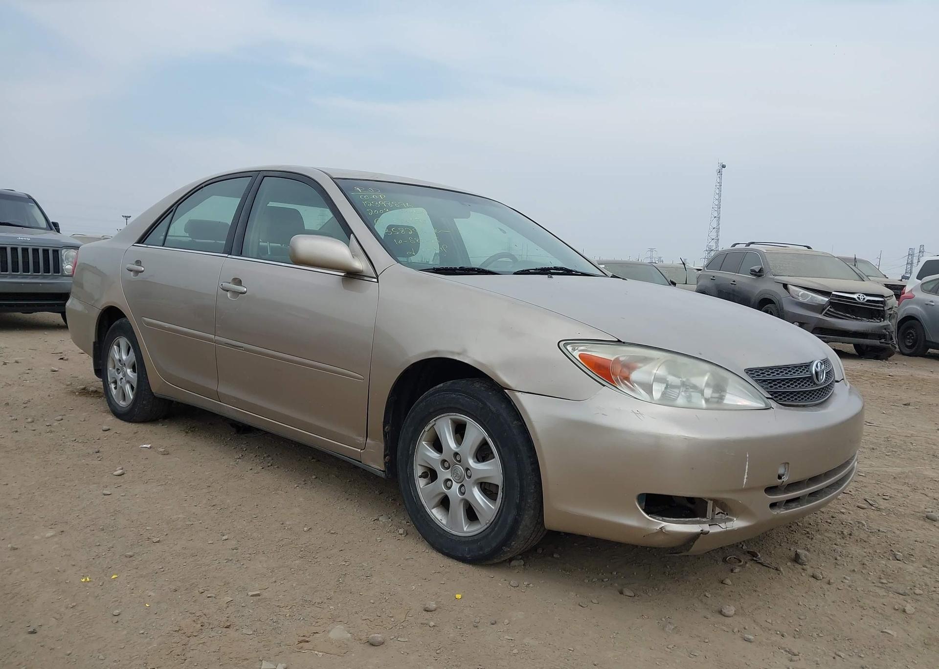2003 TOYOTA CAMRY LE V6