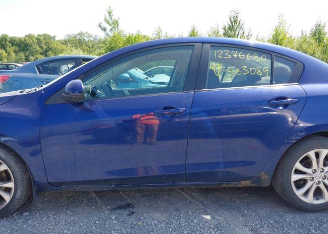2012 MAZDA MAZDA3 GS-SKY