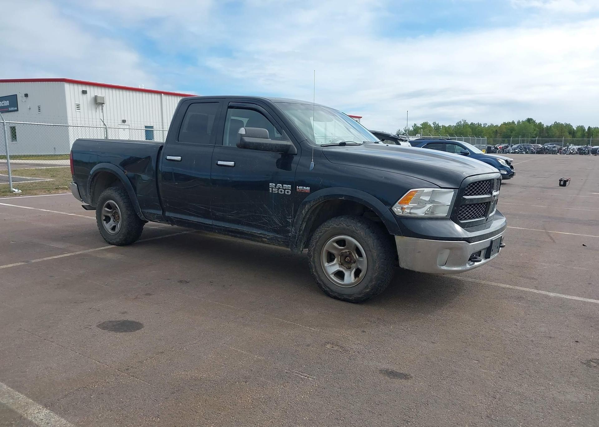 2013 RAM 1500 SLT