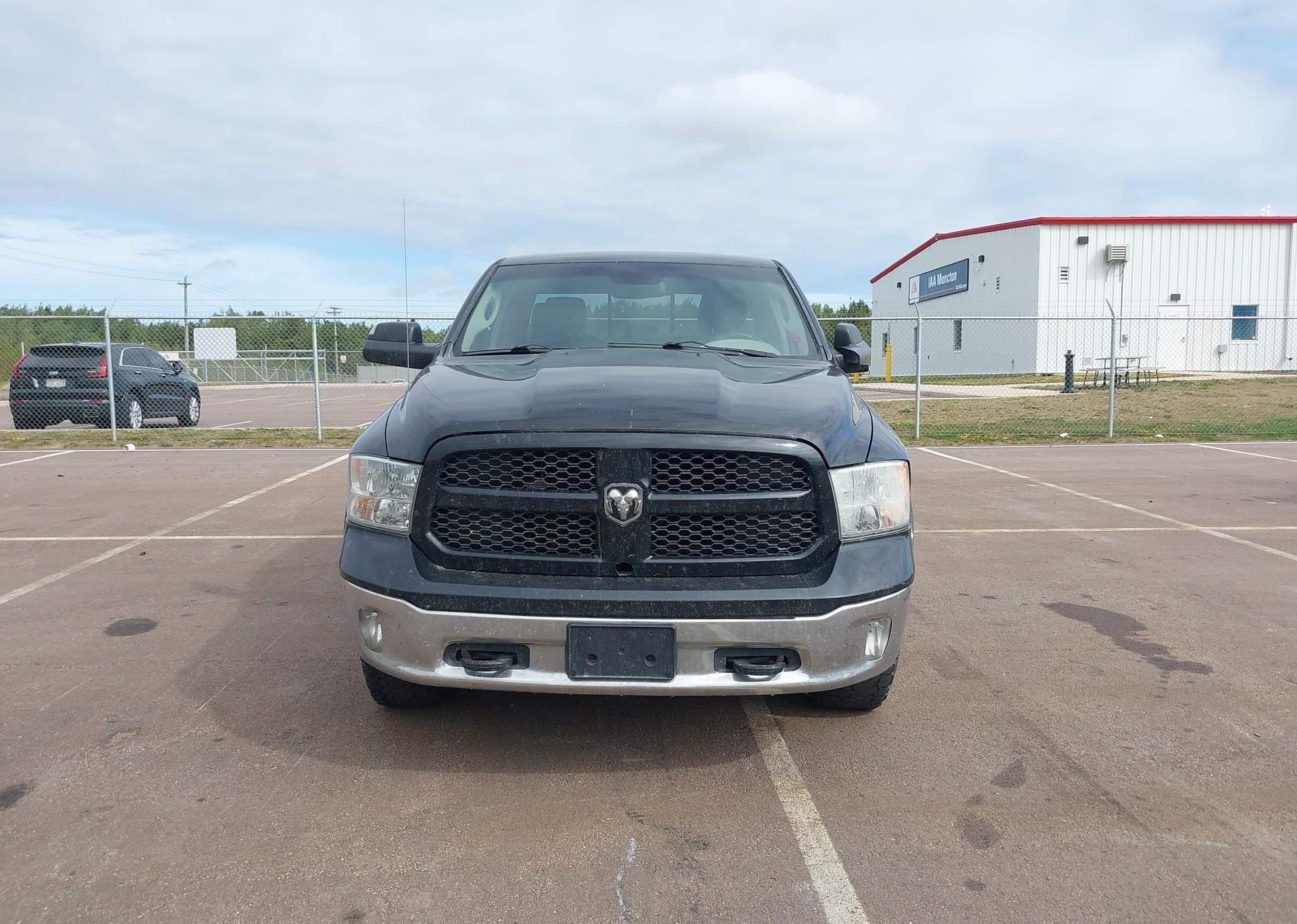 2013 RAM 1500 SLT