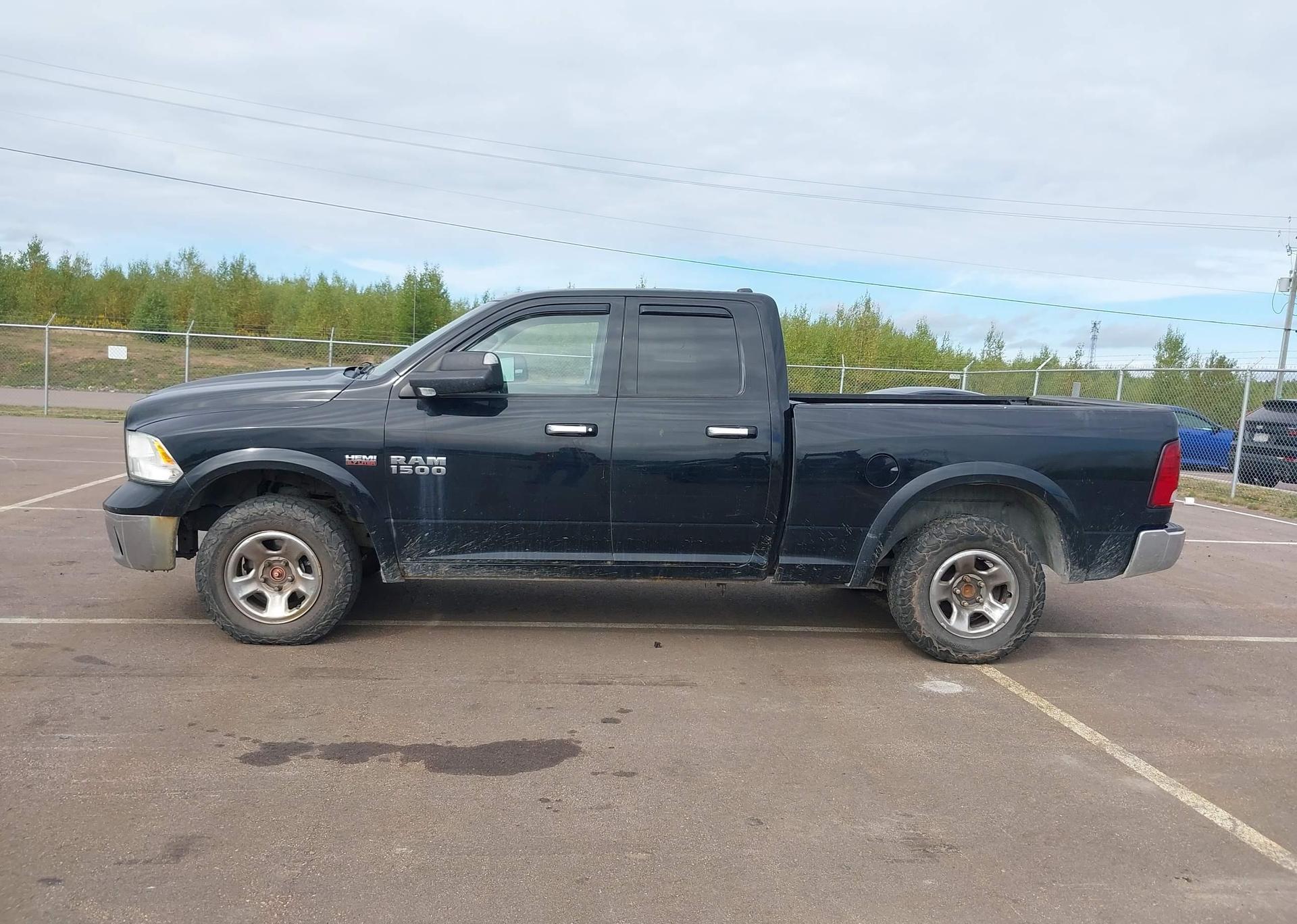 2013 RAM 1500 SLT