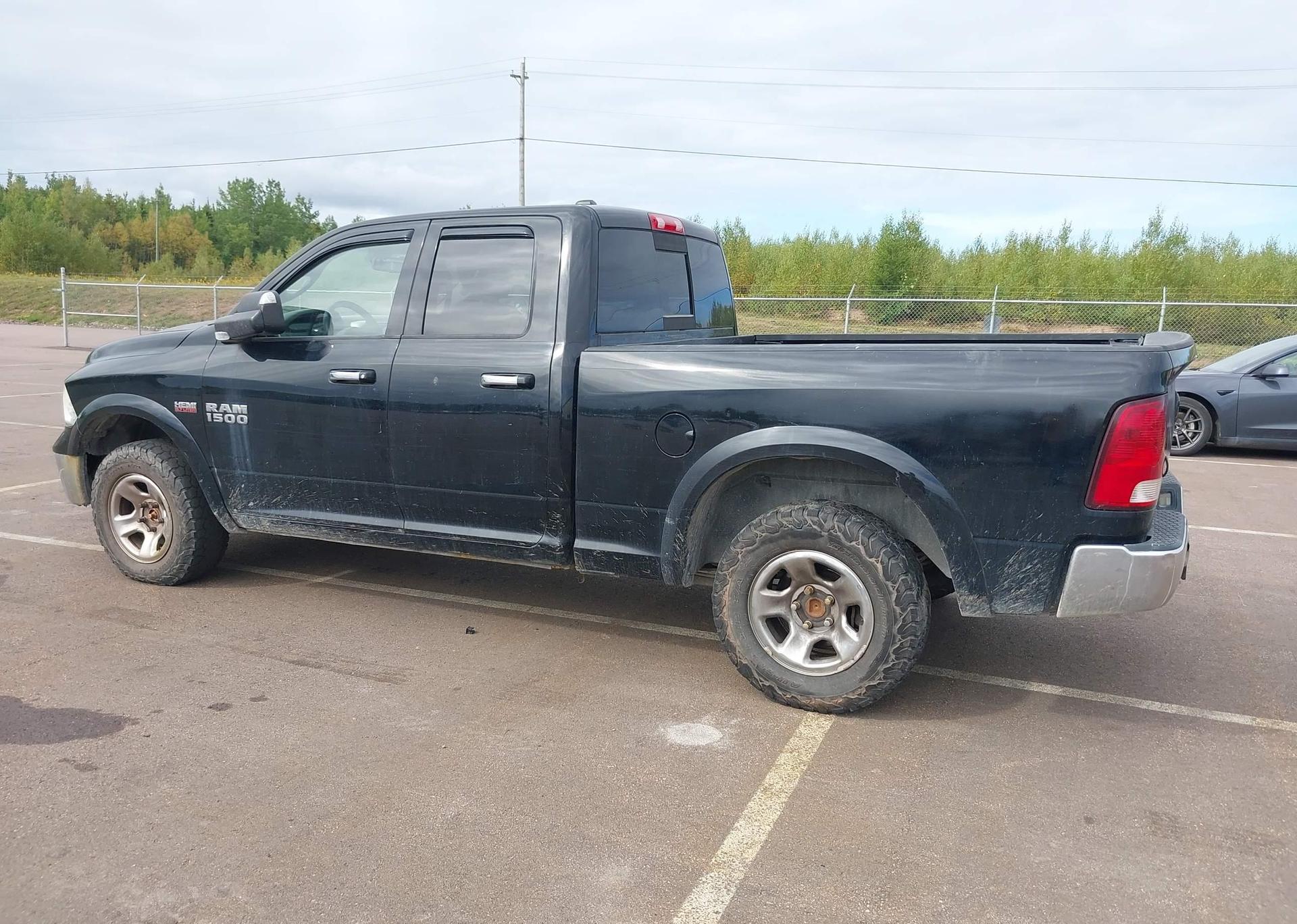 2013 RAM 1500 SLT