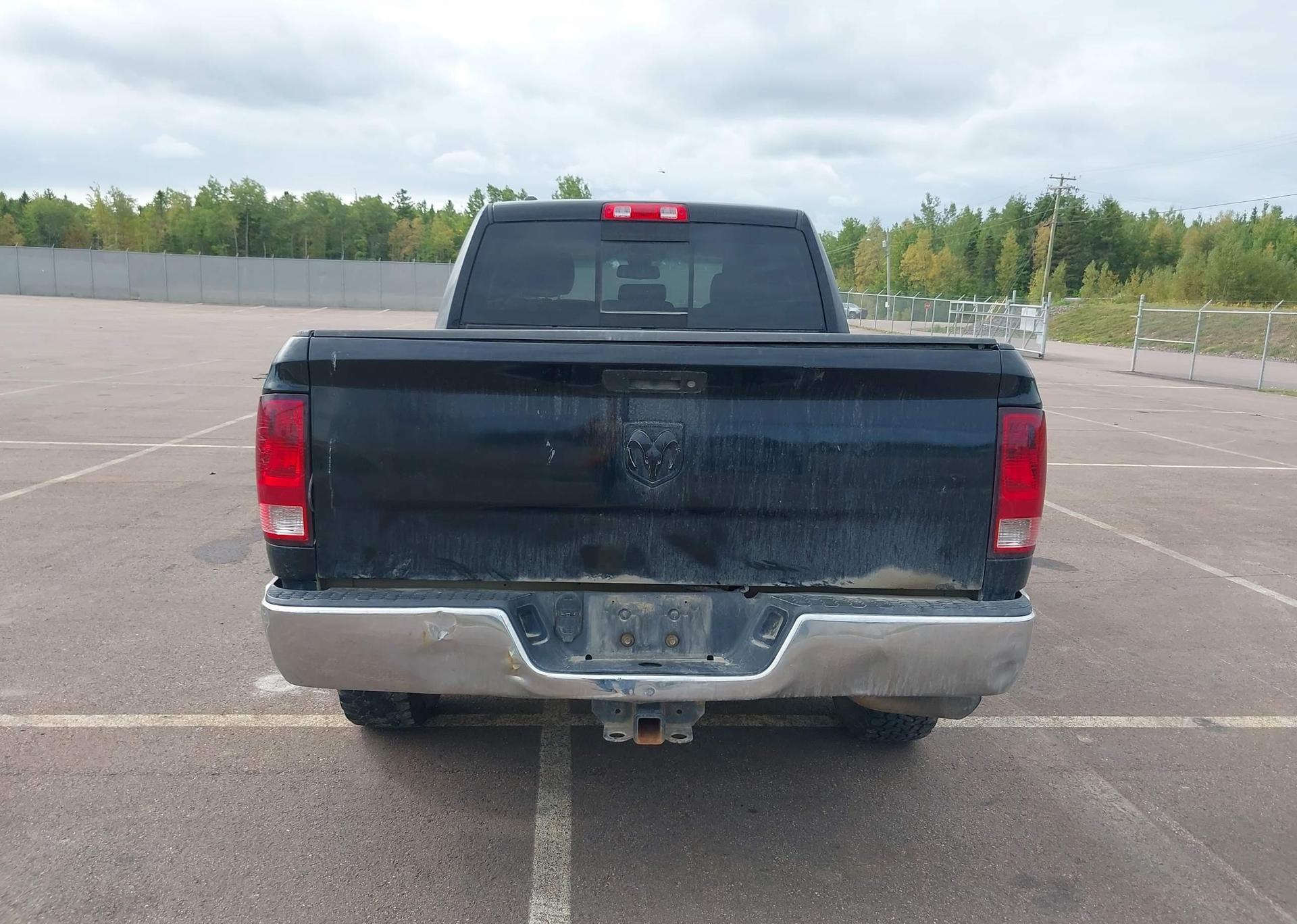 2013 RAM 1500 SLT