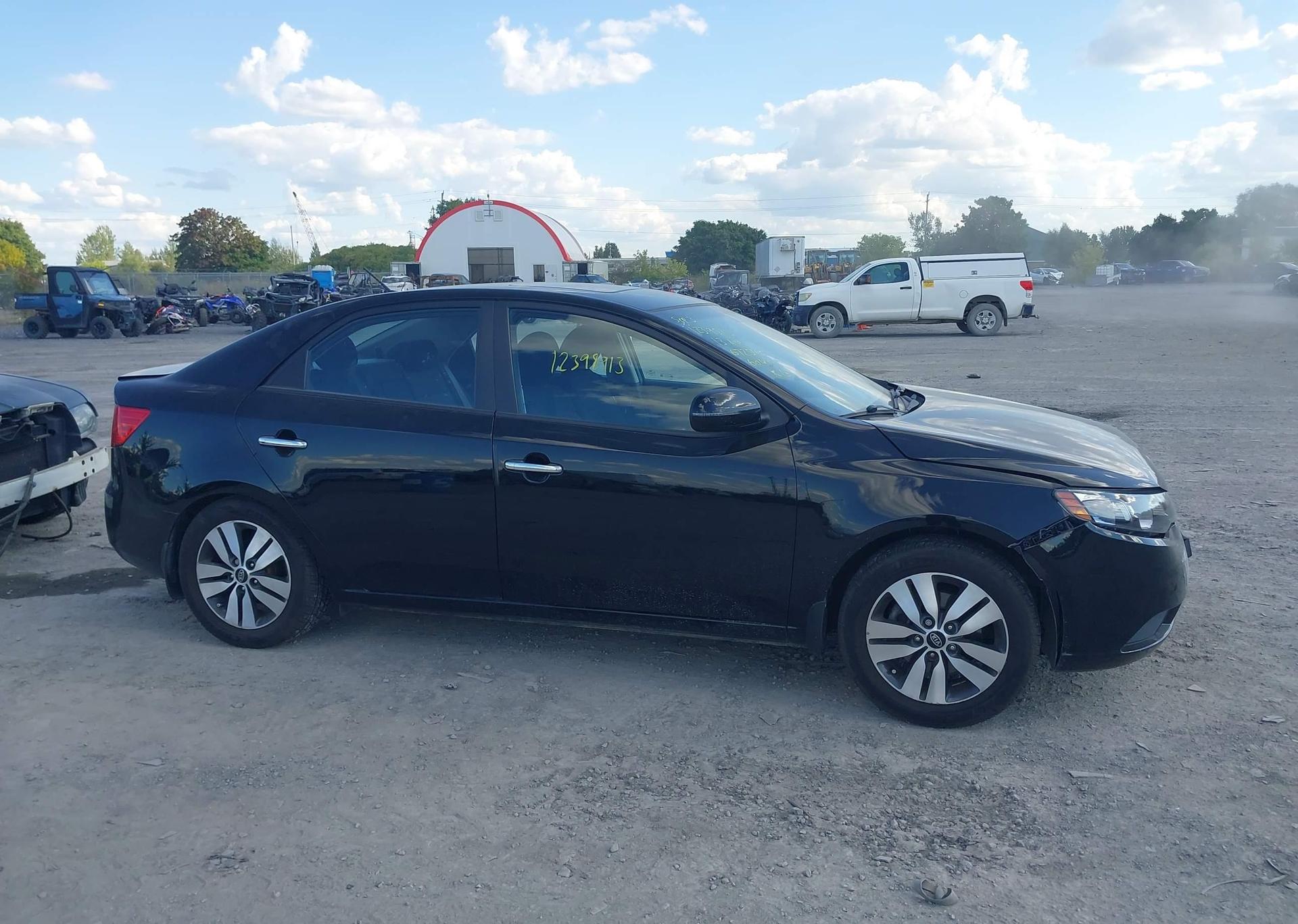 2013 KIA FORTE