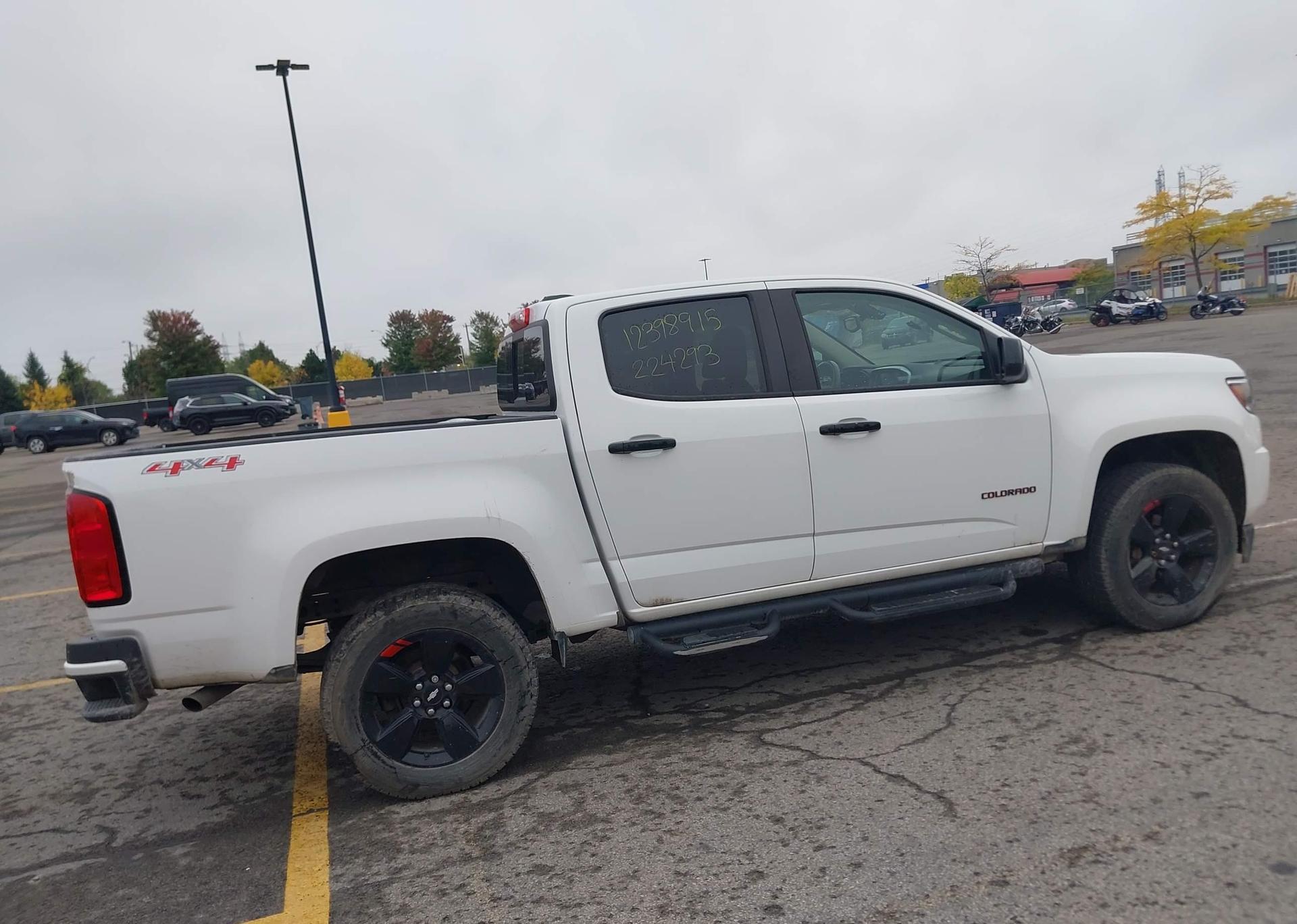 2019 CHEVROLET COLORADO LT