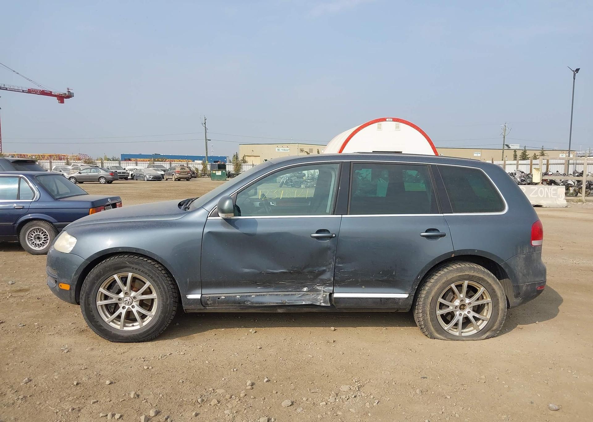 2004 VOLKSWAGEN TOUAREG 3.2