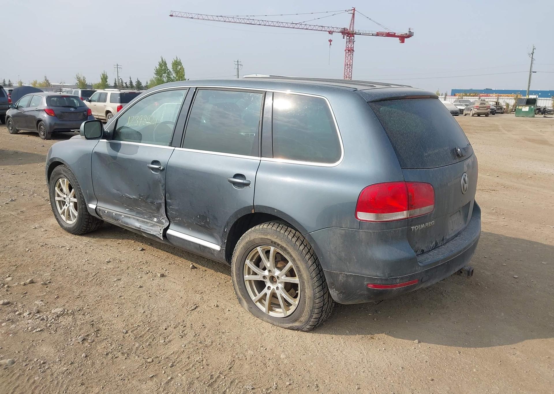 2004 VOLKSWAGEN TOUAREG 3.2