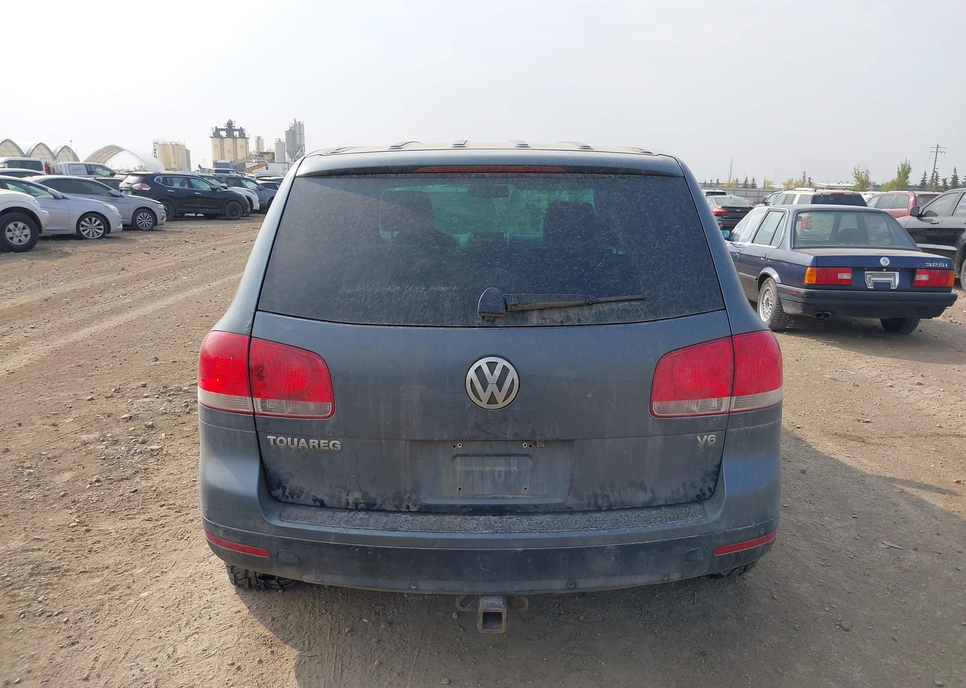 2004 VOLKSWAGEN TOUAREG 3.2