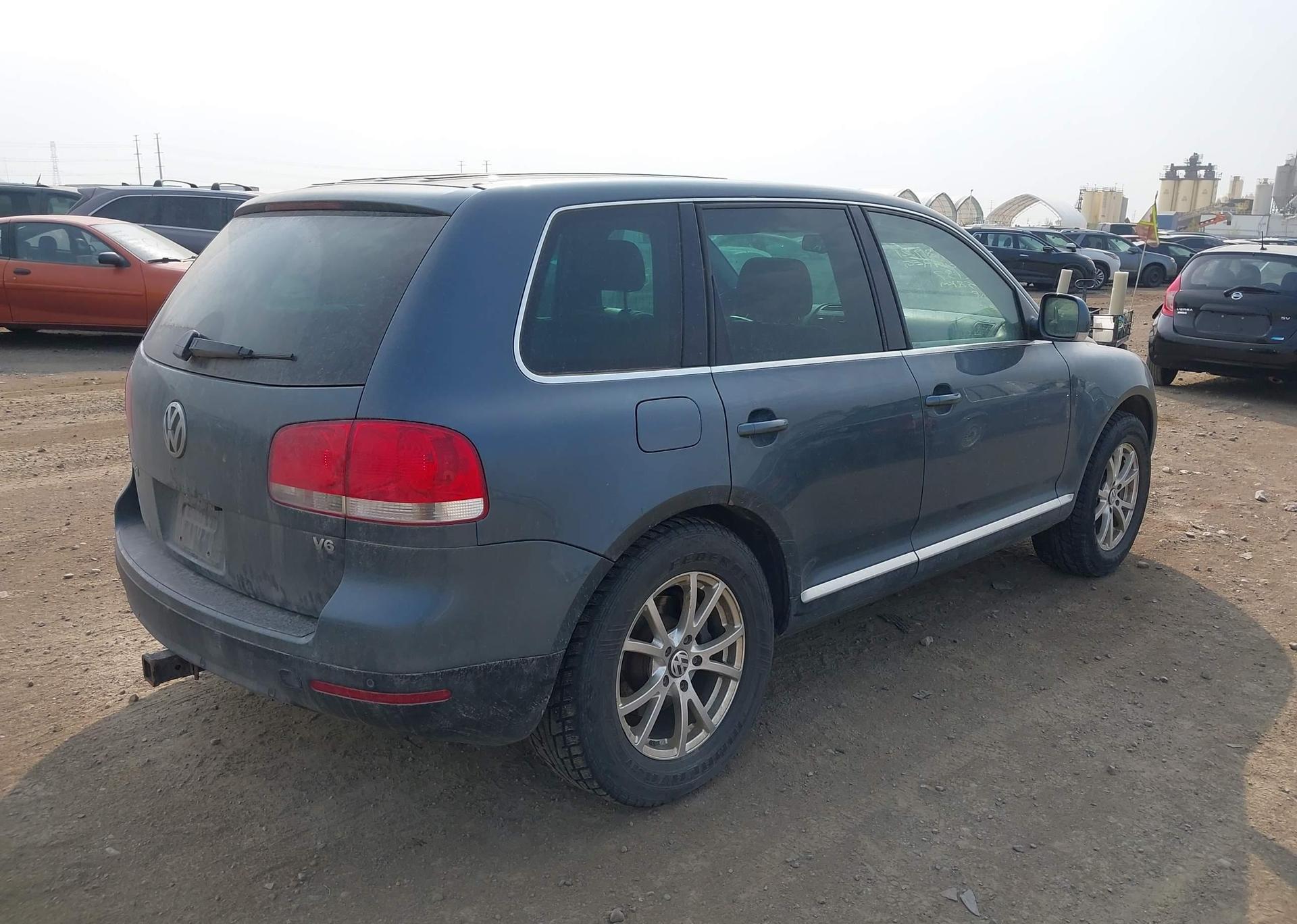 2004 VOLKSWAGEN TOUAREG 3.2