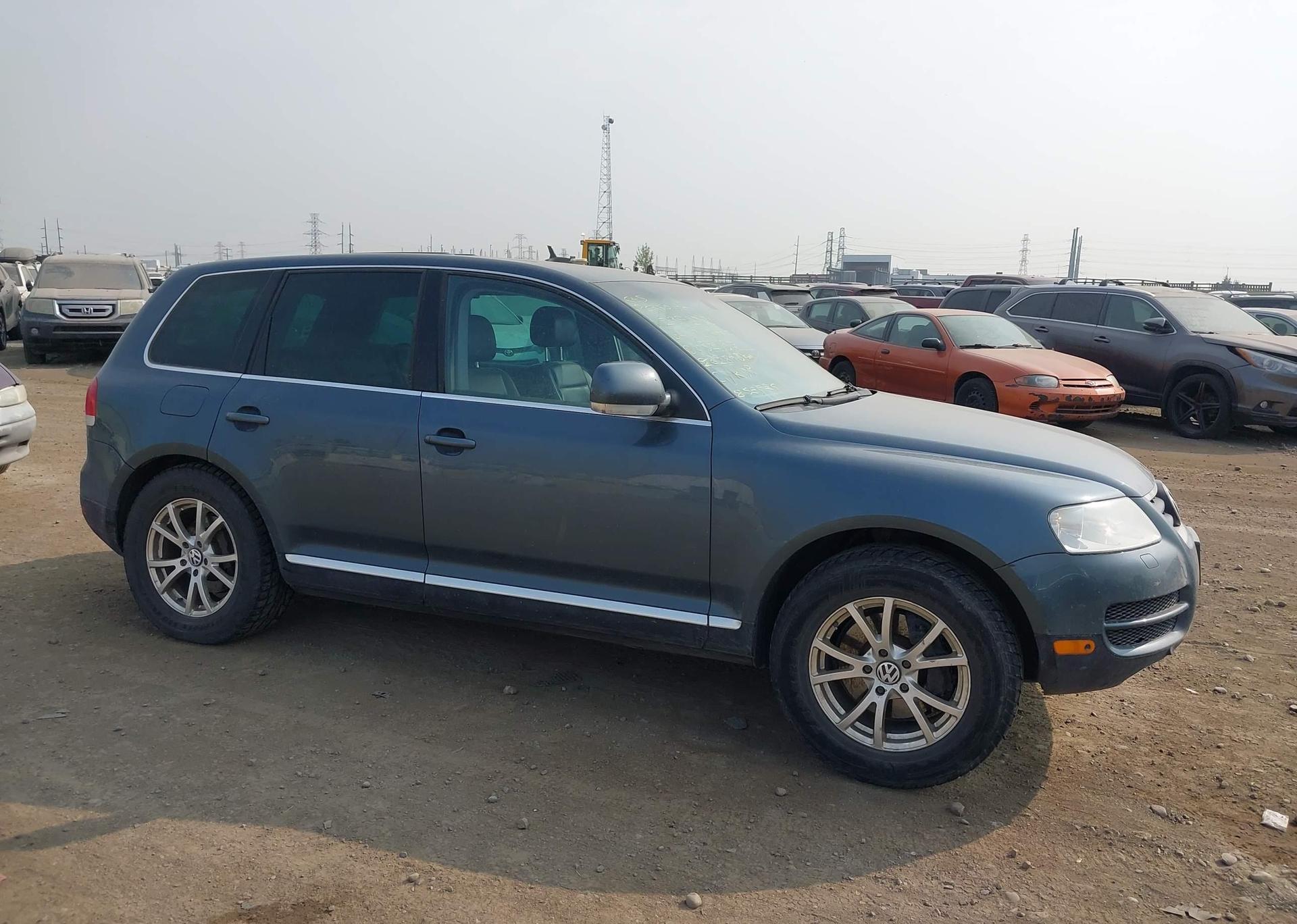 2004 VOLKSWAGEN TOUAREG 3.2
